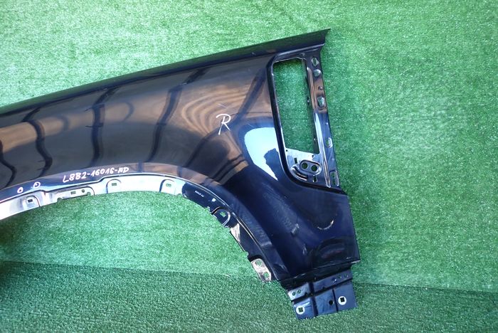 LAND ROVER DEFENDER II 20- fender left front front