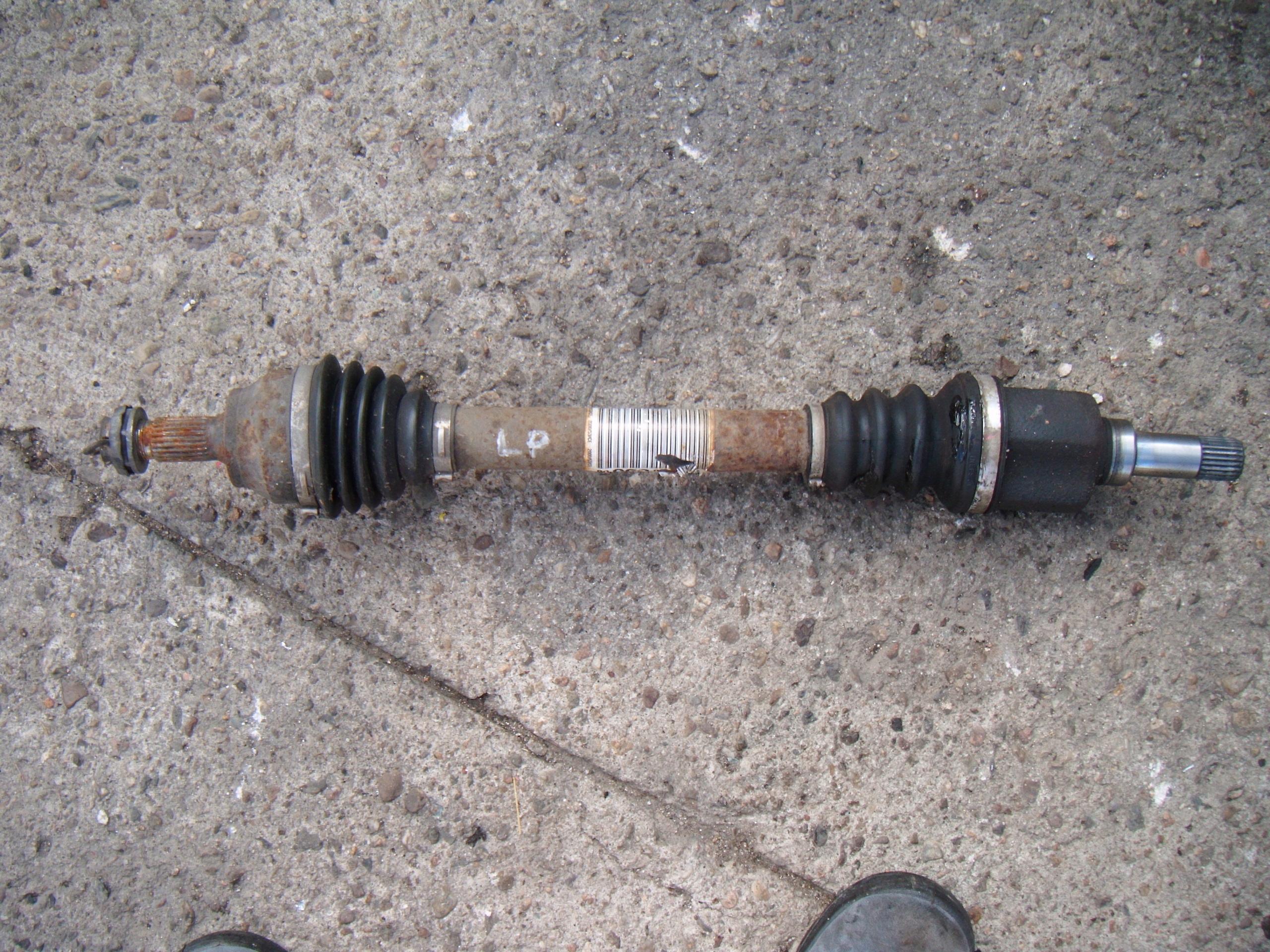 CITROEN C3 PICASSO 08-12 1.4 VTI PÓŁOŚ LEWY PRZÓD 9686650380