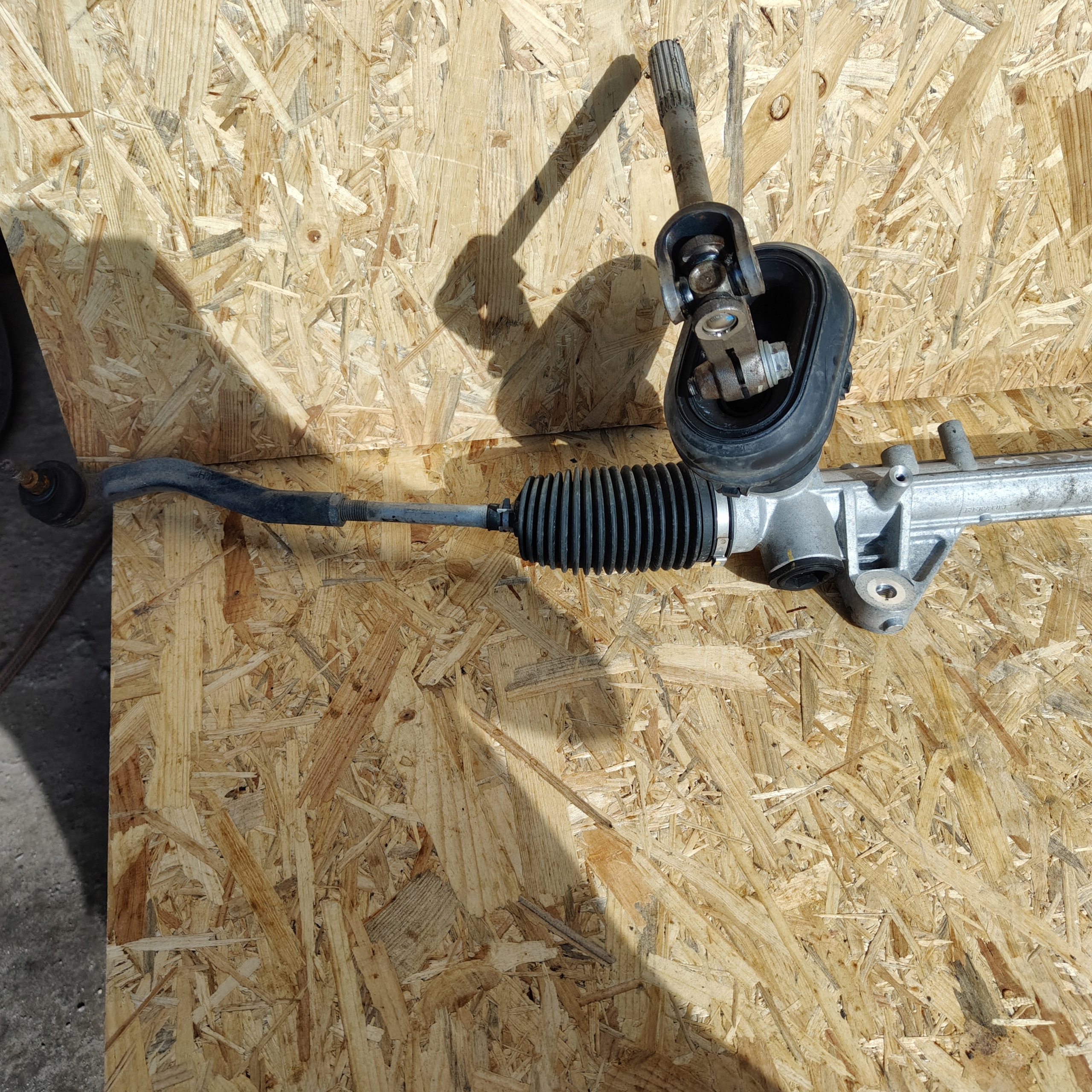 Boîter direction RENAULT ZOE 490016510R