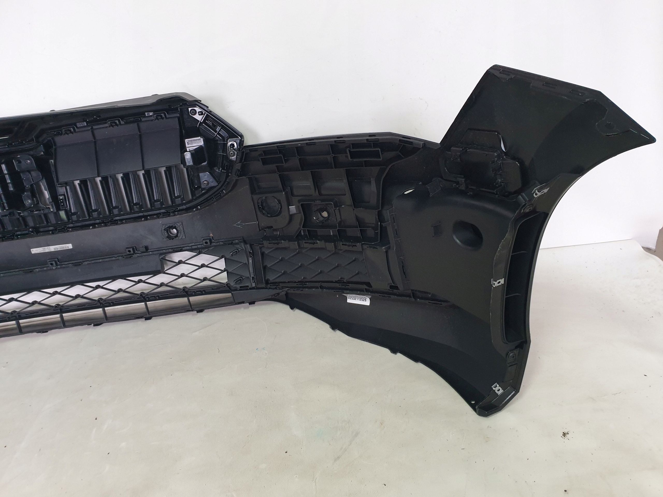 SKODA SUPERB IV 3P0 23-> bumper front front 4 x PDC cover 3P0807221