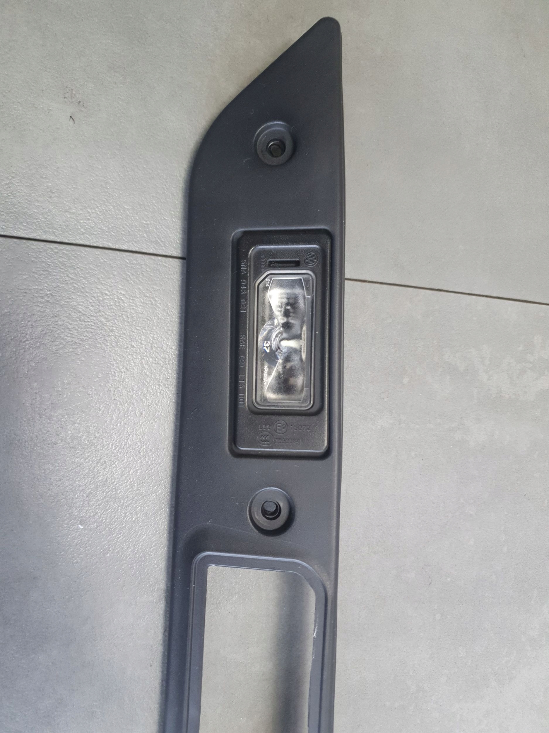 Cupra Formentor moulding lighting signs 5FF827335B