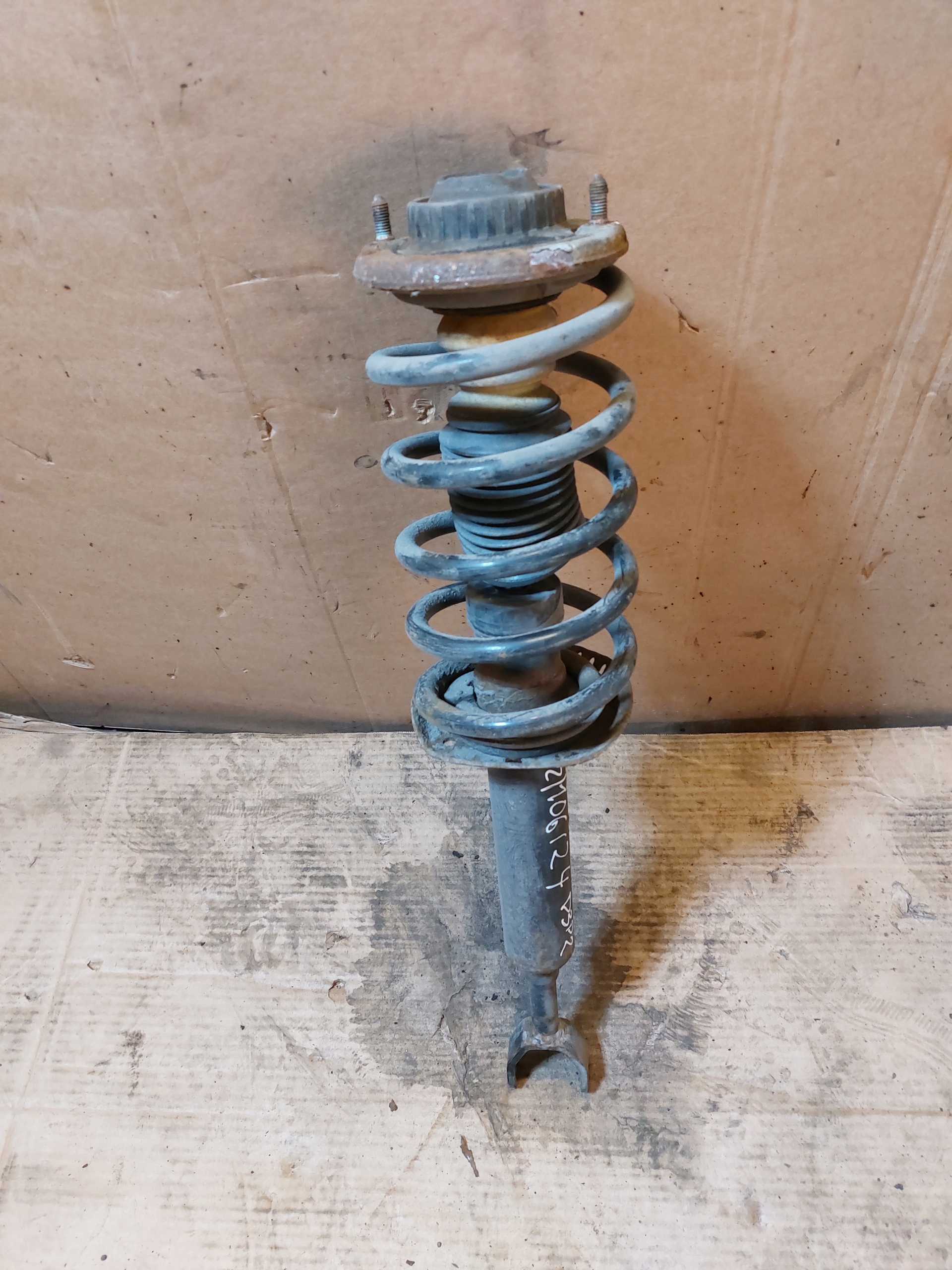 shock absorber spring front AUDI A4 B5 1.6B