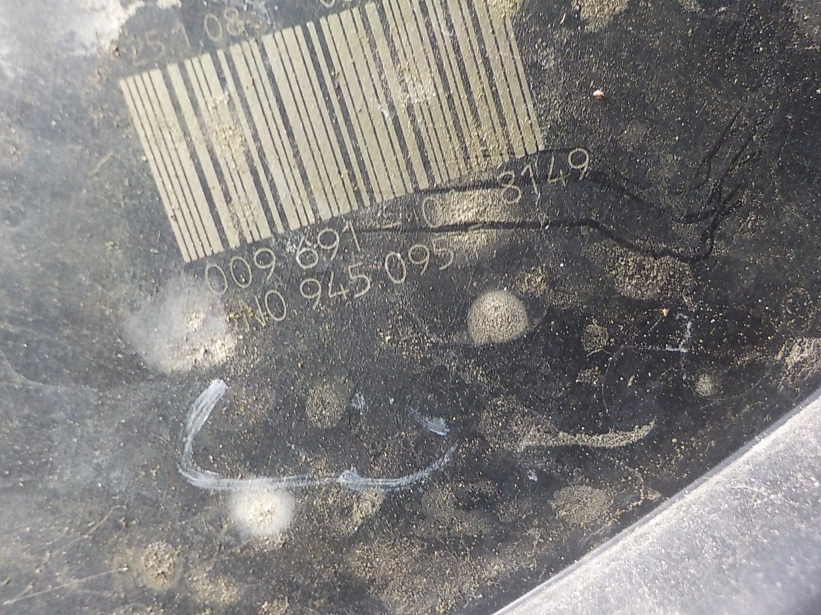 VOLKSWAGEN TIGUAN and light left rear left rear part 5N0945095F