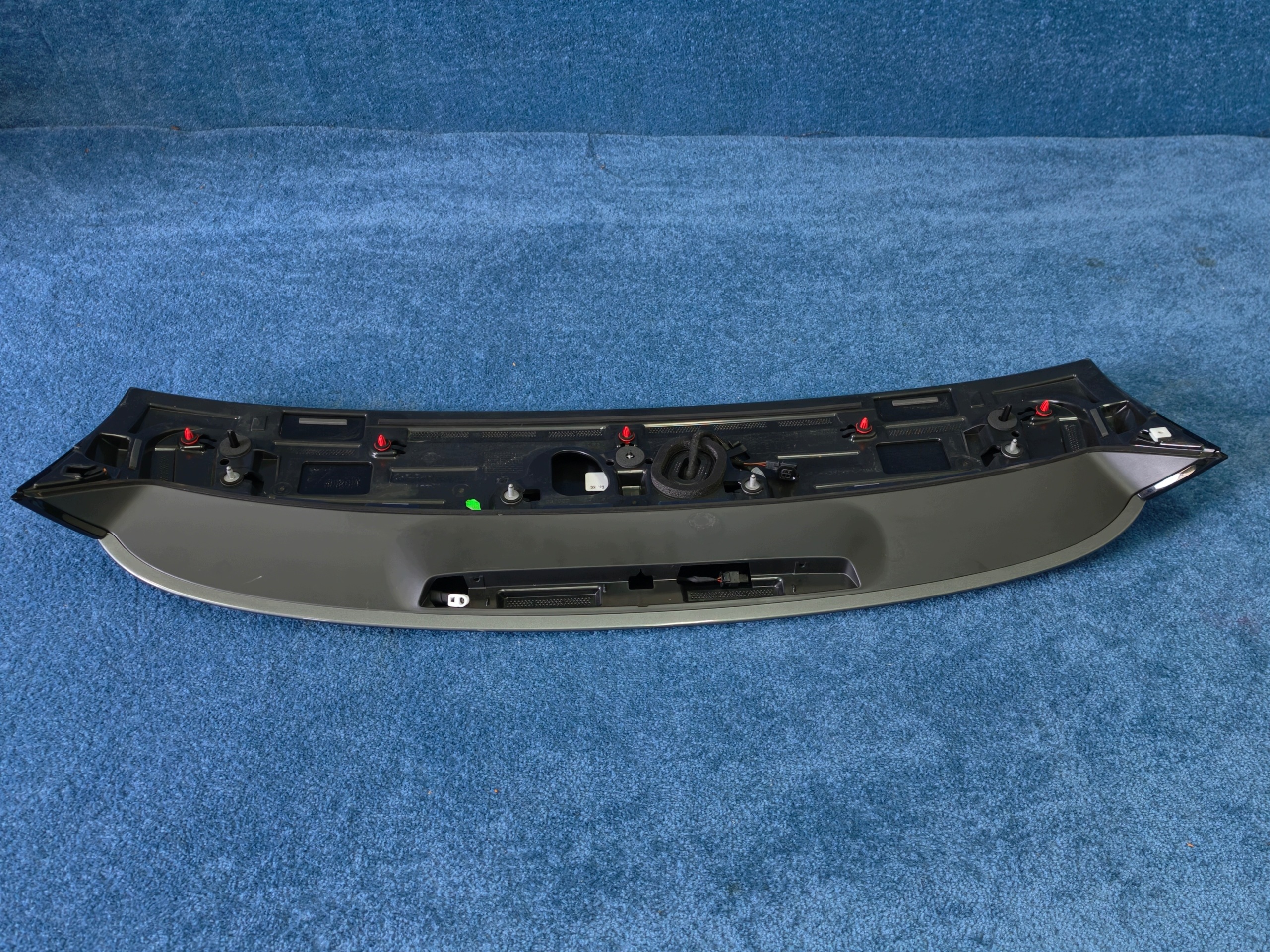 SKODA SCALA 19- SPOILER LOTKA bonnet boot graphitic original 657827878B