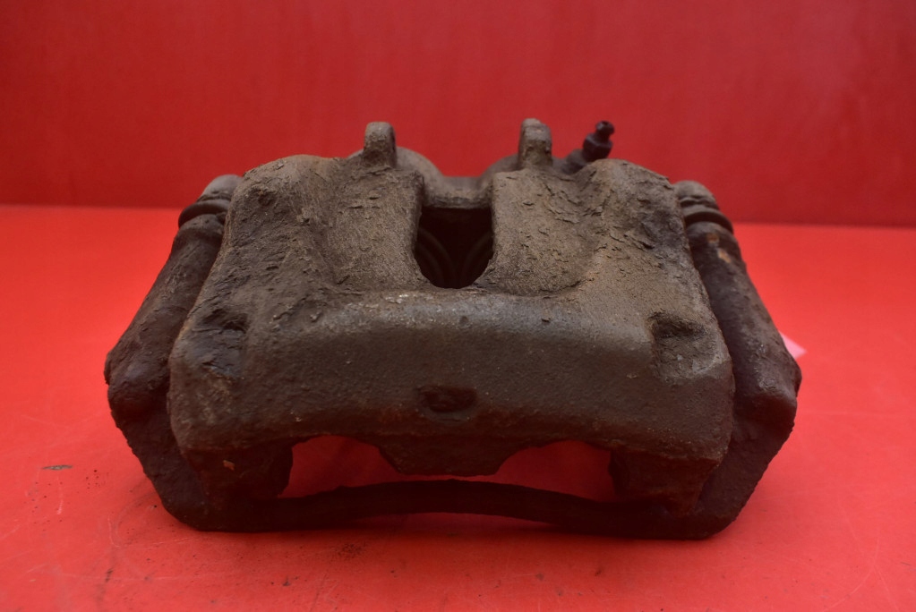 caliper brake left front NISSAN PRIMASTAR 1 and 2.5 DCI 135 KM 02-06