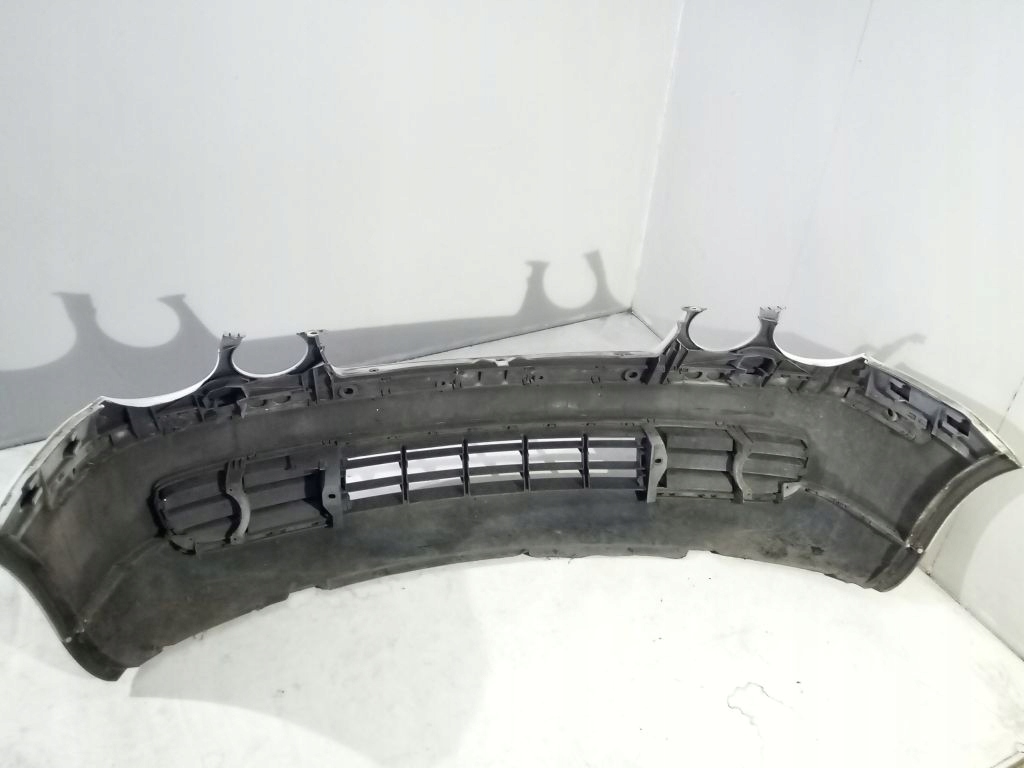 VW Polo 9N bumper front front