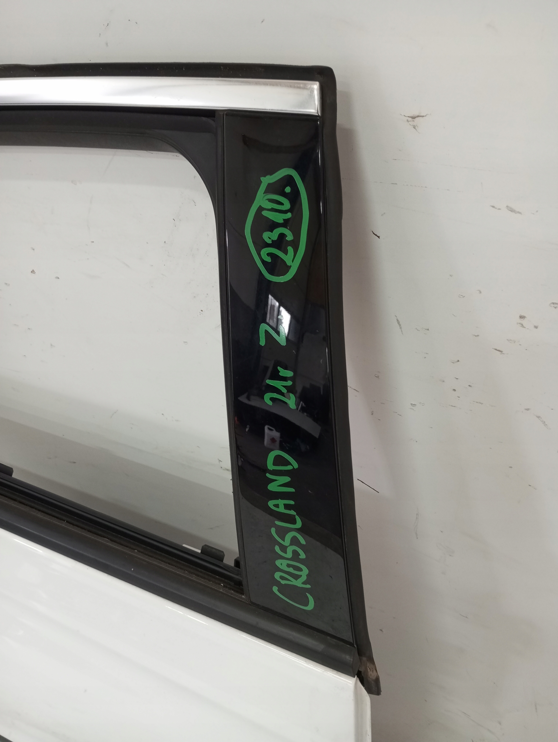 door right rear. OPEL CROSSLAND 21R