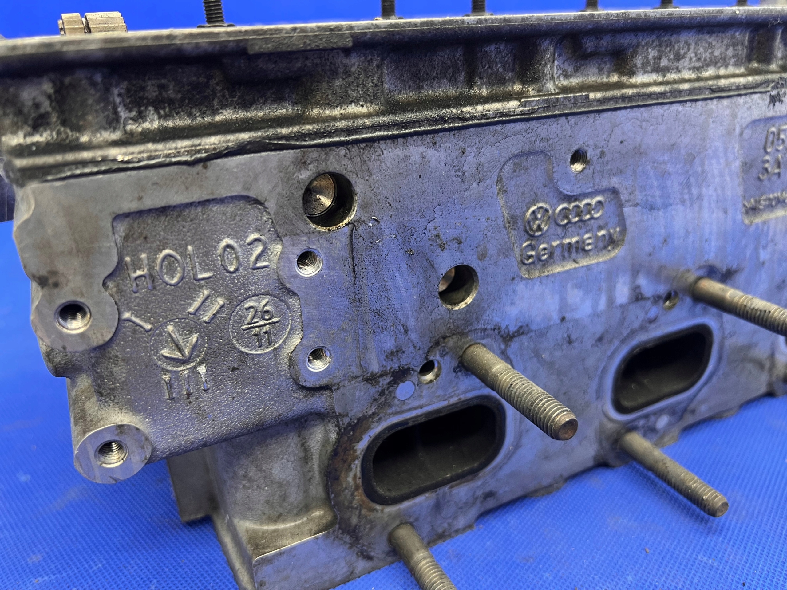 Audi Q7 4L 4.2 tdi CCF ГОЛОВКА ГБЦ левый