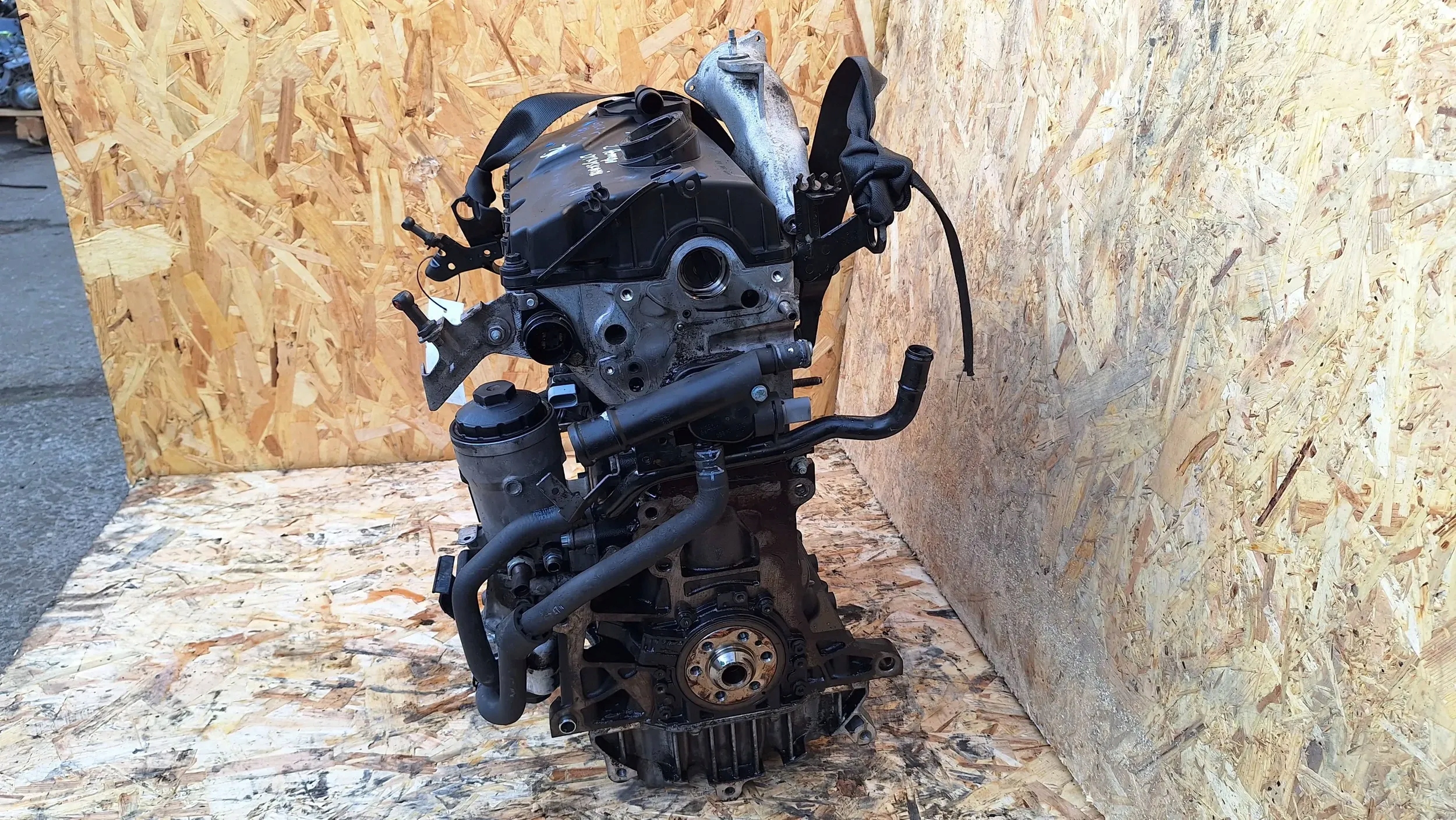 engine BKC Vw Audi Seat Skoda 1.9TDI unprotected pillar