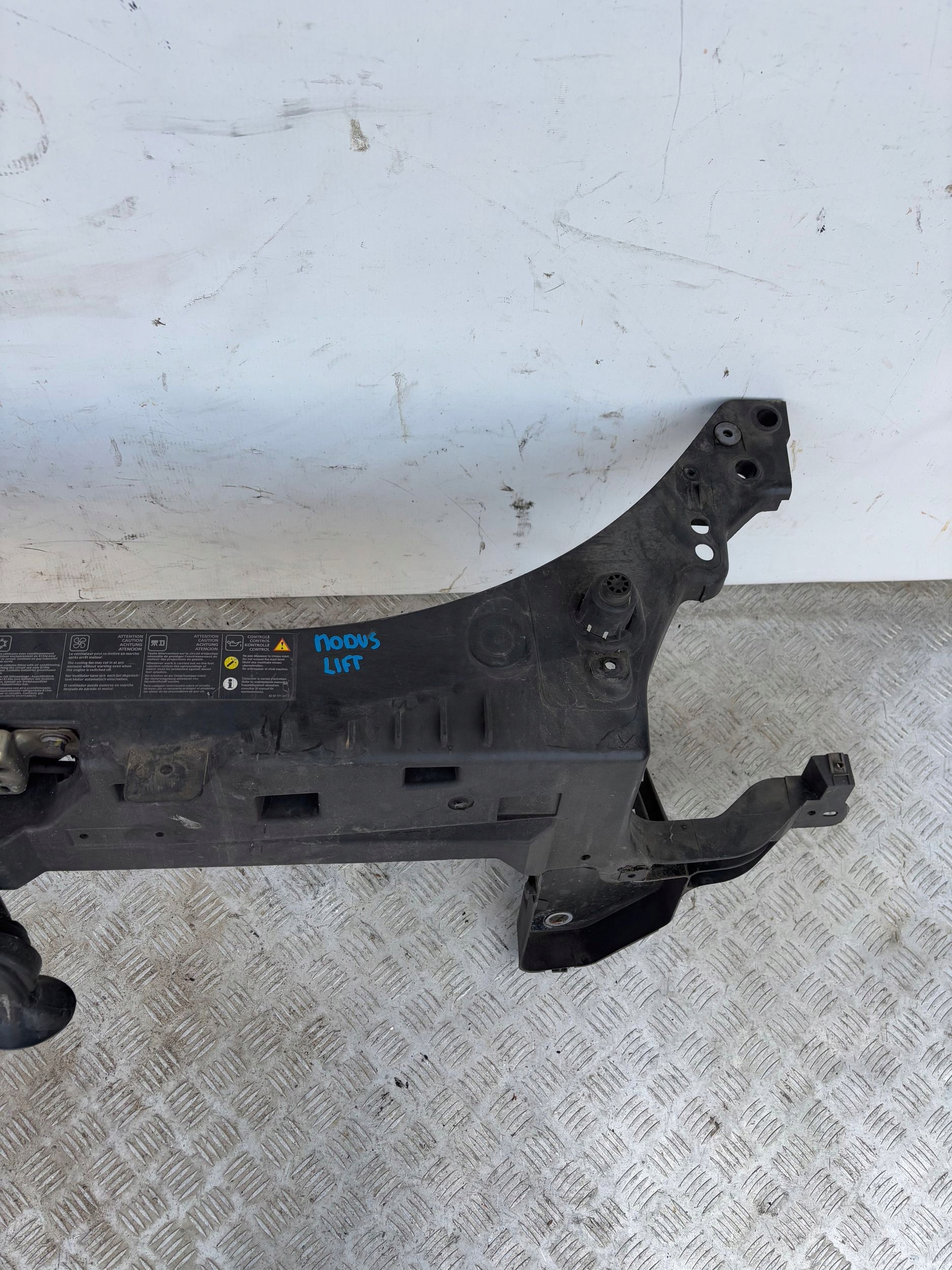 Schlossträger OKULAR RENAULT MODUS LIFT 08