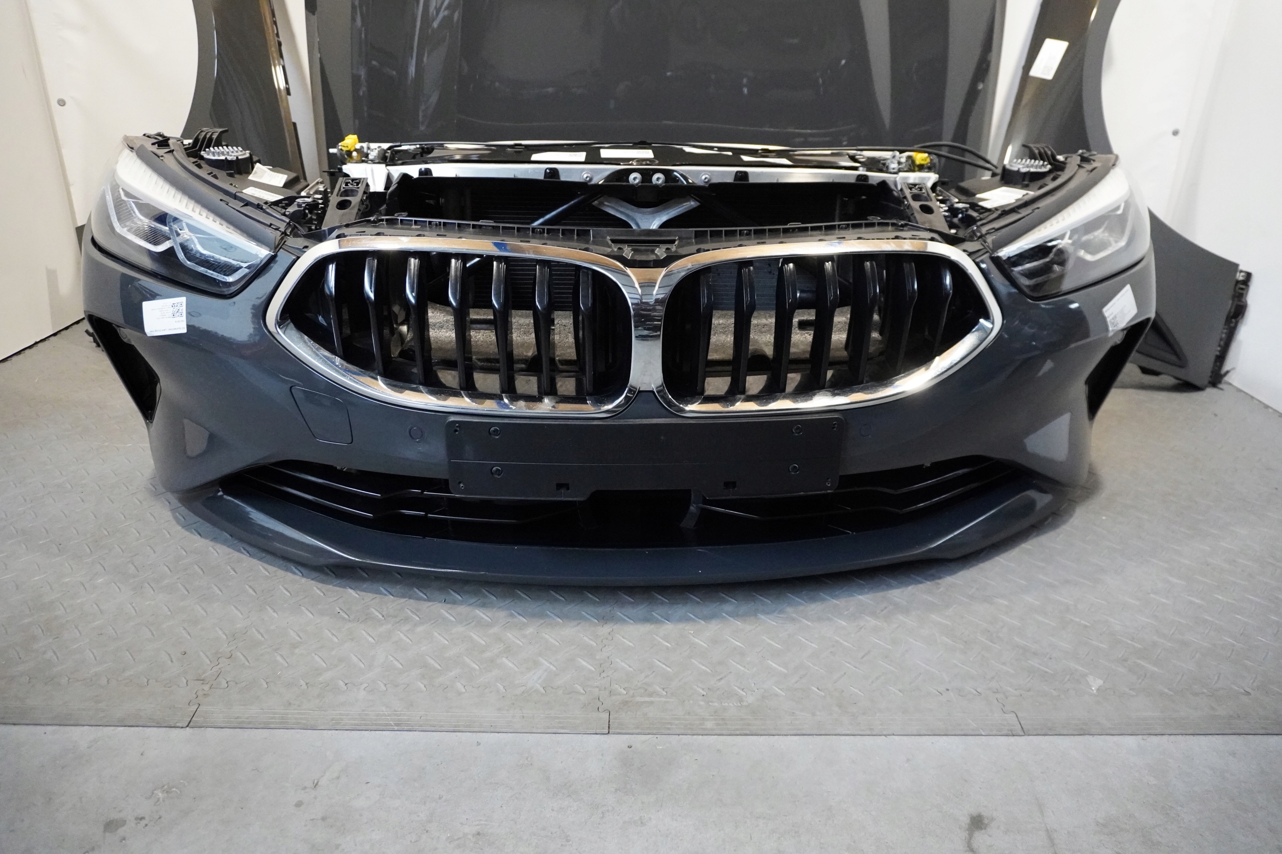 MASKA ZDERZAK PAS LAMPY BMW G14 G15 G16 C36 840d. Producent części BMW OE