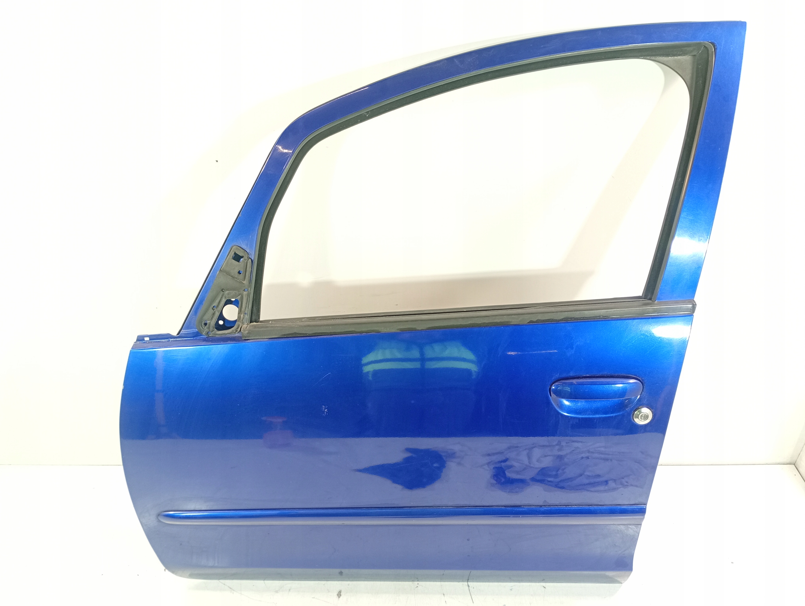 door left front front kod lakieru 08H Mitsubishi Colt 6 VI 04-12