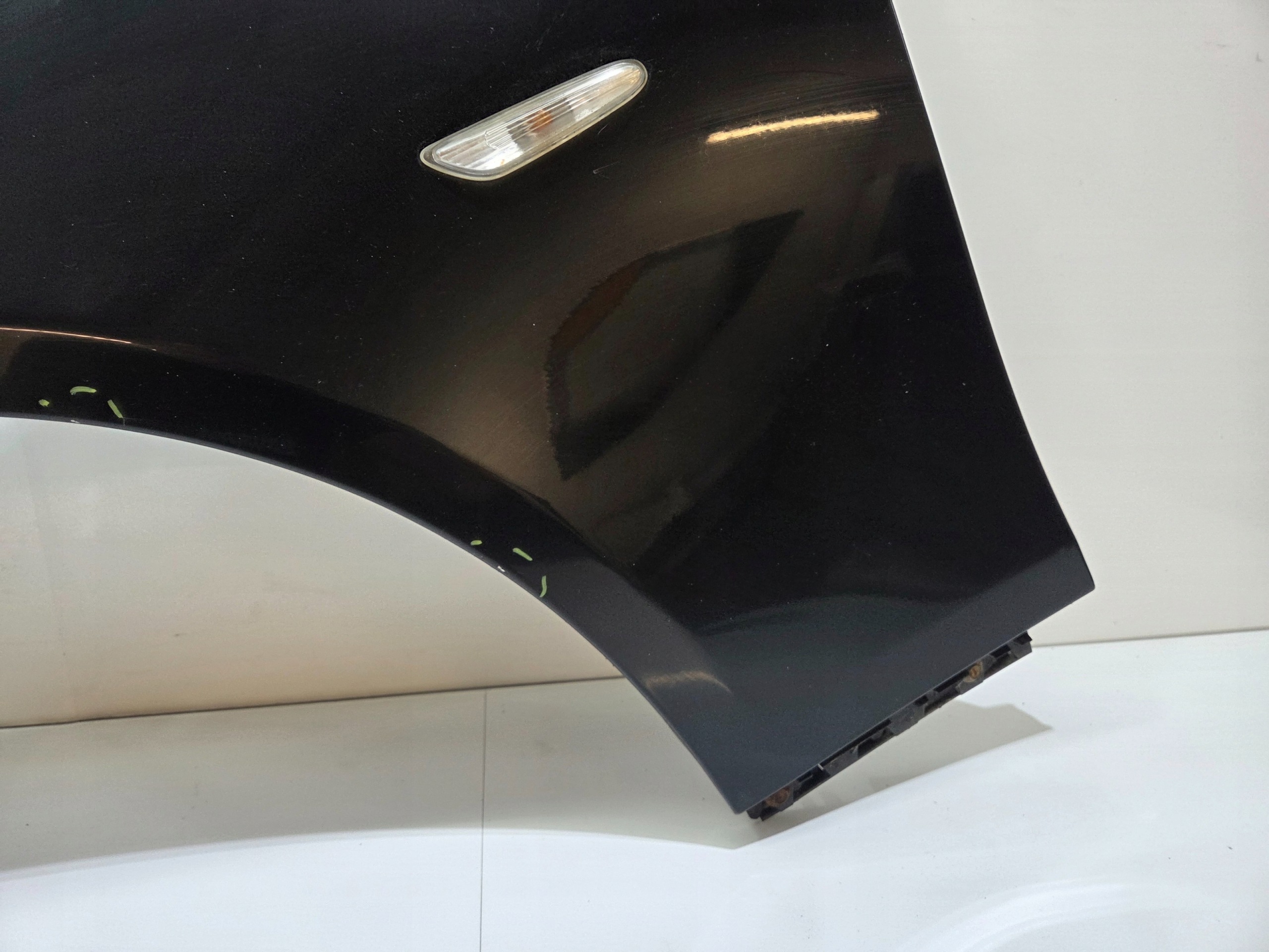 parafango sinistra anteriore BMW E60 E61 BLACK SAPPHIRE