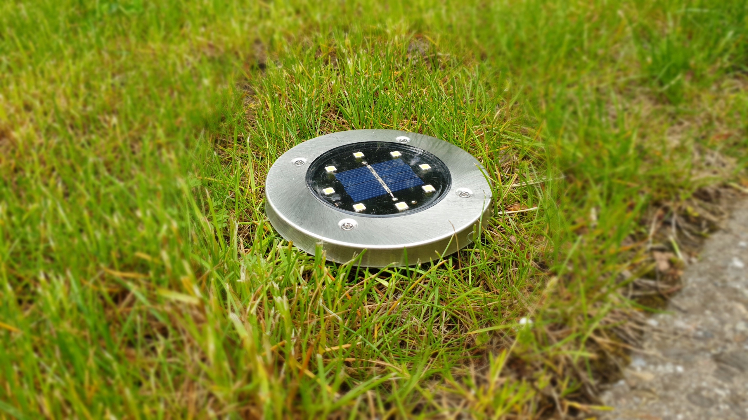 LAMPKI NAJAZDOWE 4 SZTUKI ZESTAW CIEPŁY BIAŁY WBIJANE SOLARNE LAMPA SOLAR Liczba sztuk w opakowaniu 4