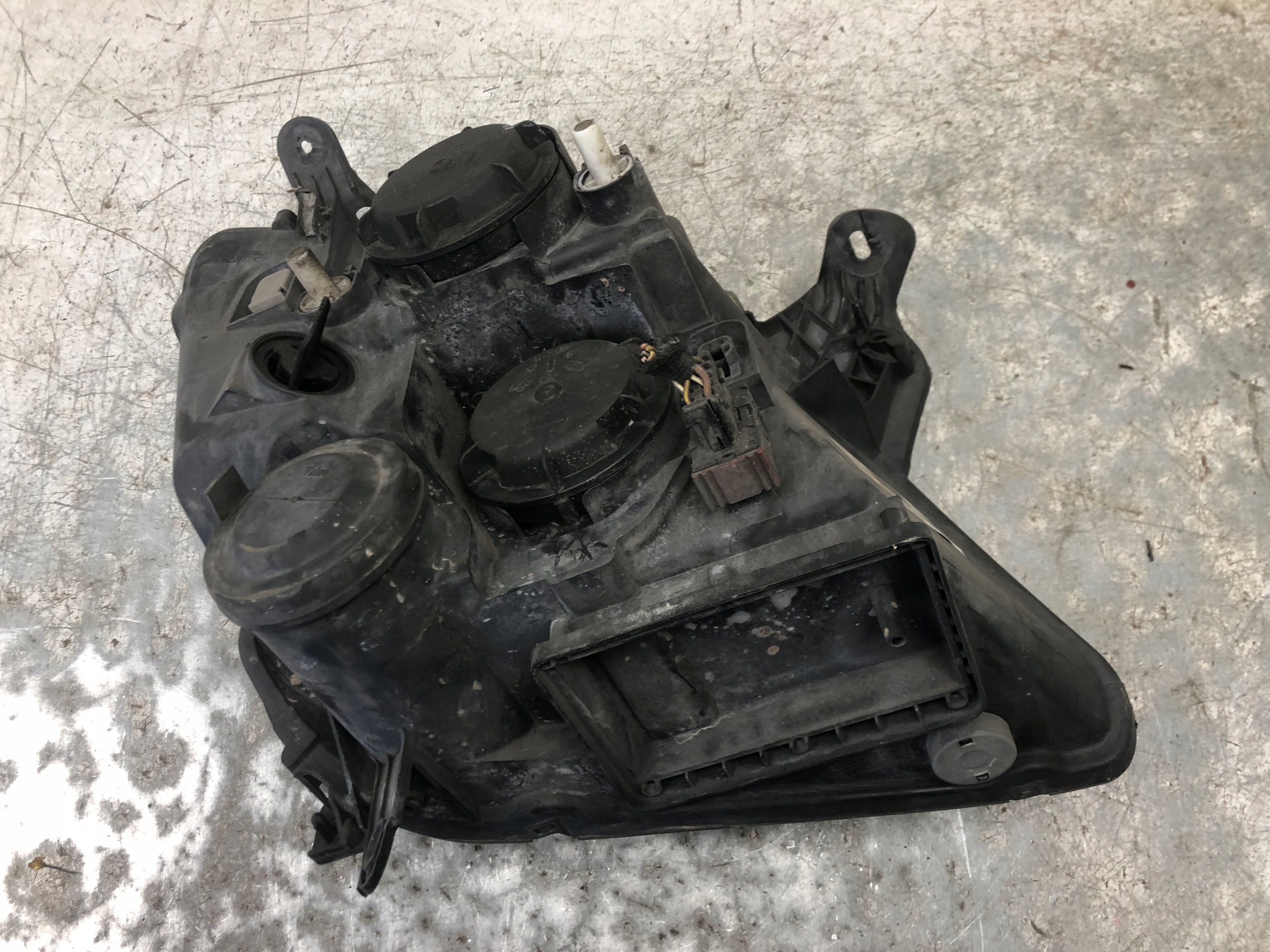 light left front OPEL MERIVA A 93321052