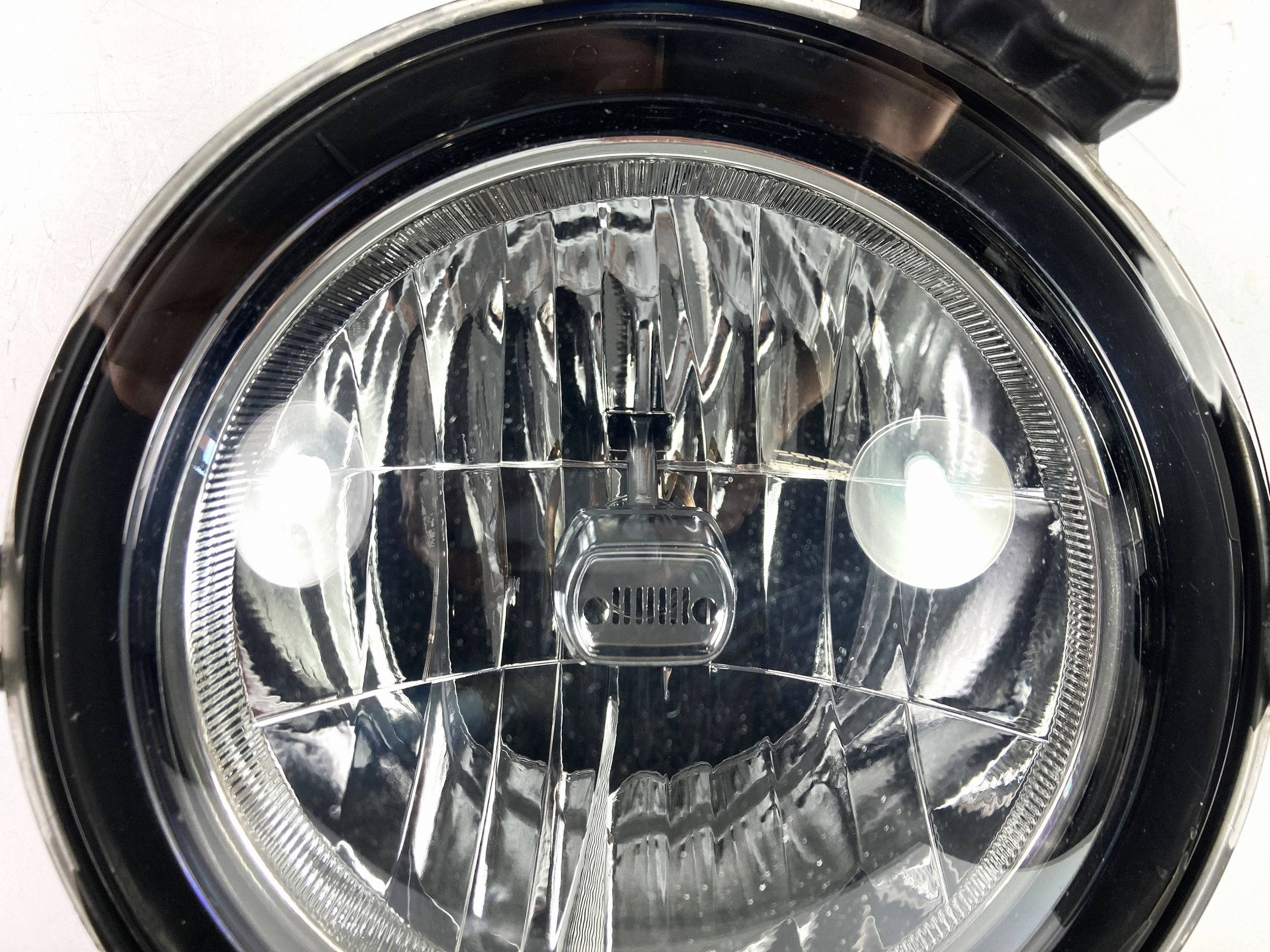 Jeep Wrangler Gladiator light front left 2018-2026