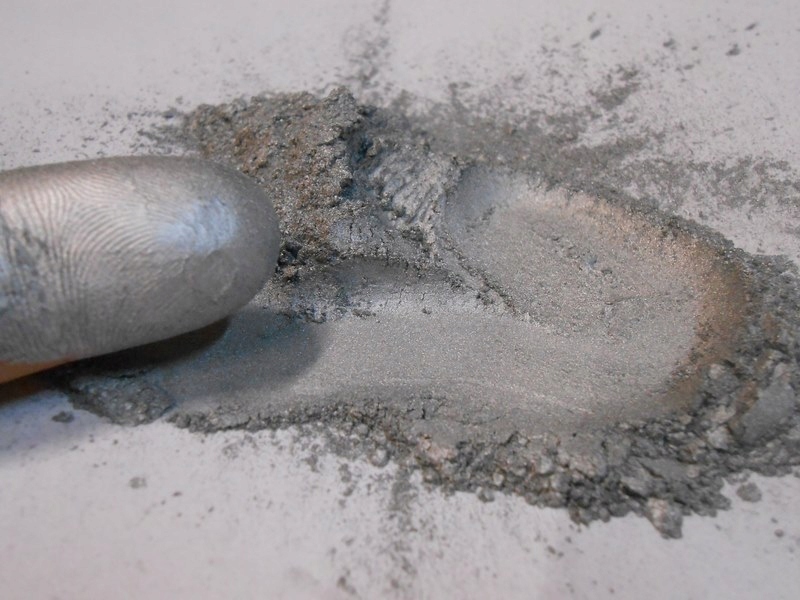 

Aluminium bright płatki srebrzanka pył proszek 1kg