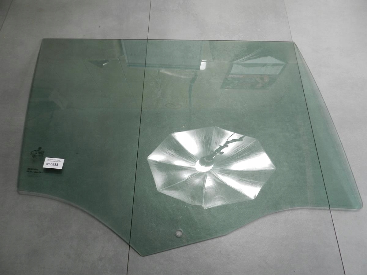 VW PASSAT B8 скло праве заднє 2020 3G9845026D