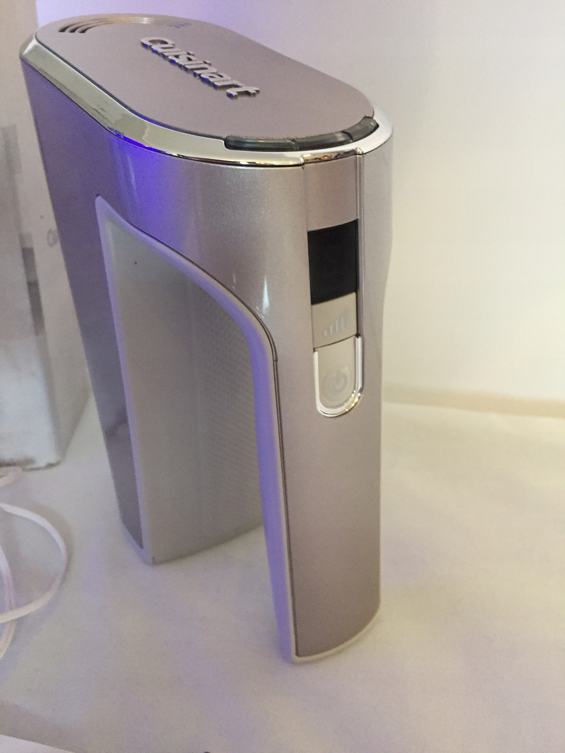 Cuisinart Bezprzewodowy mikser ręczny RHM100E Model RHM100E