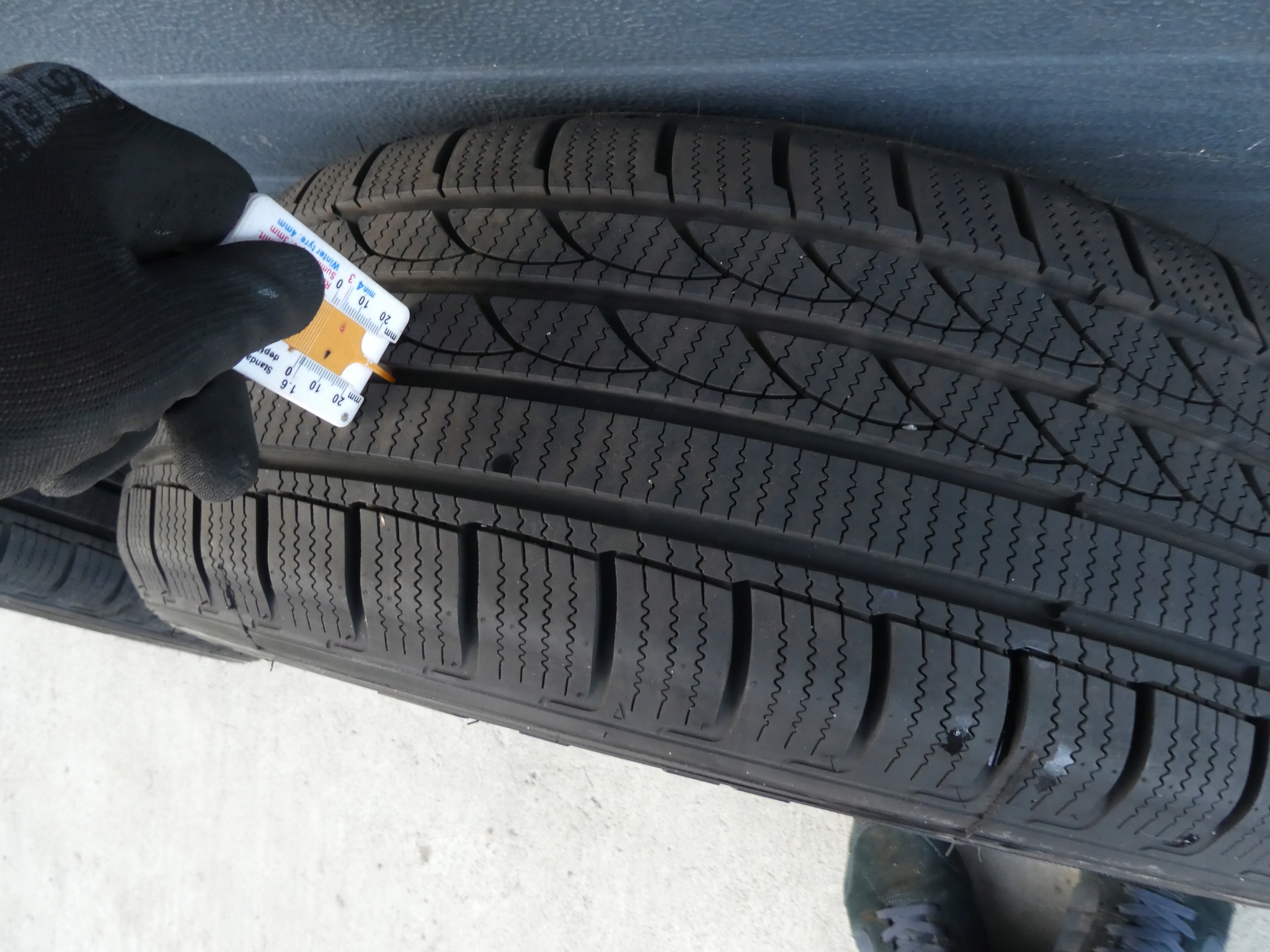 4X tyres TRISTAR 215/60/17 2018R