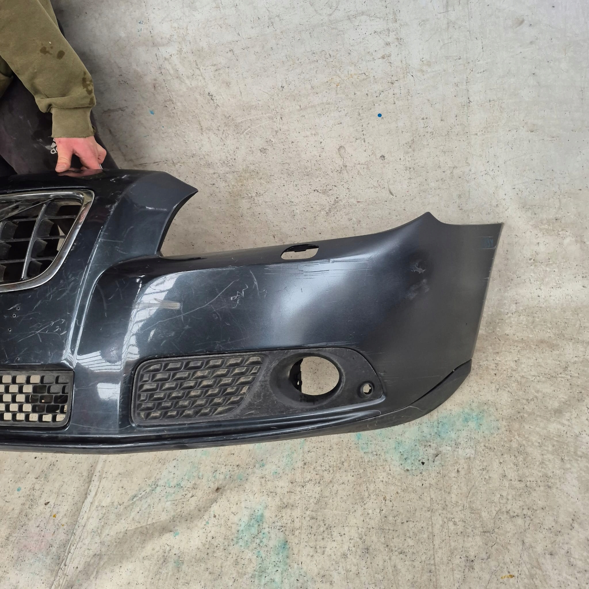 VOLVO V70 III 3 07-14 bumper front front SPR