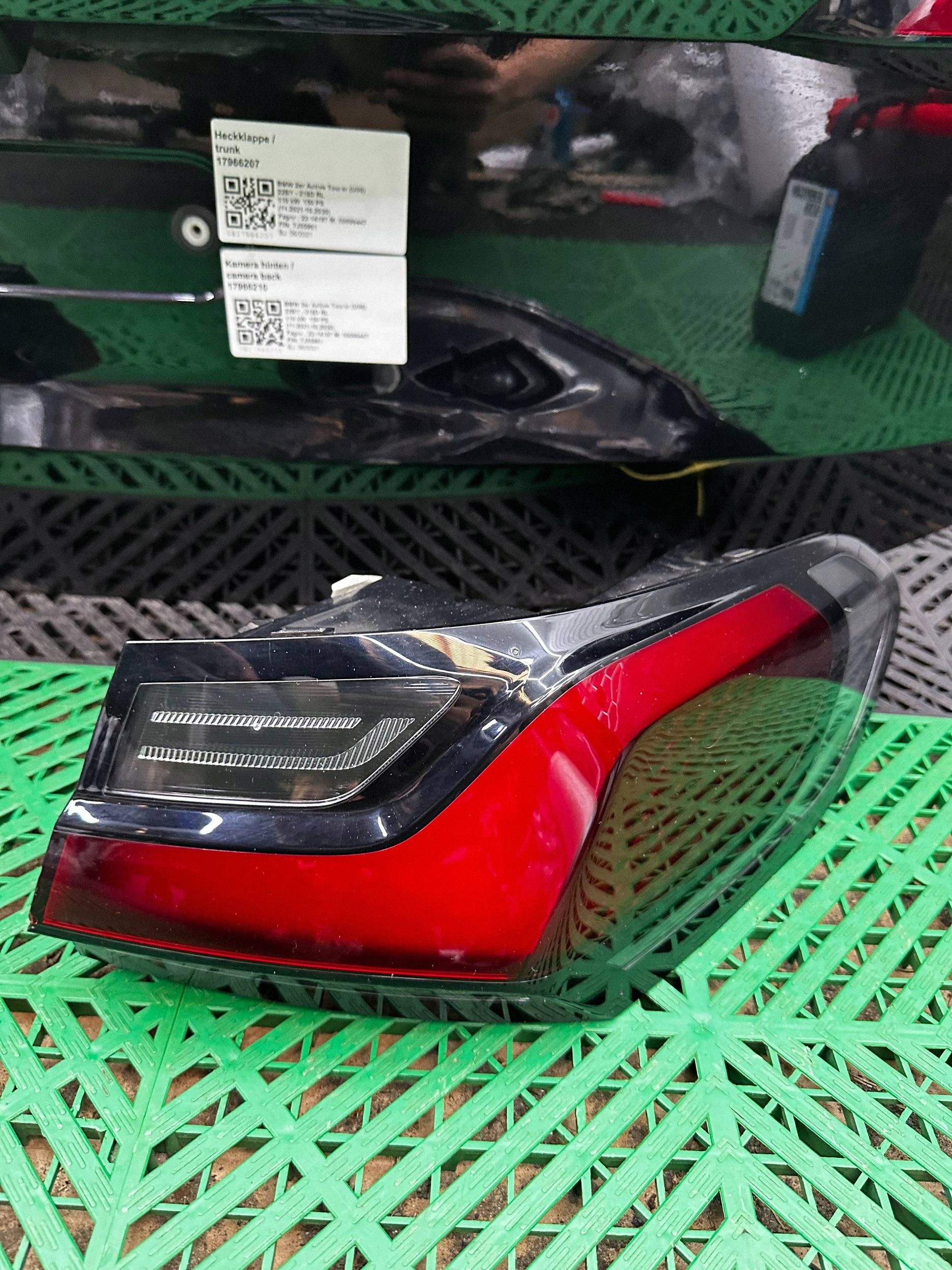trunk door boot rear part BMW 2 Active Tourer U06
