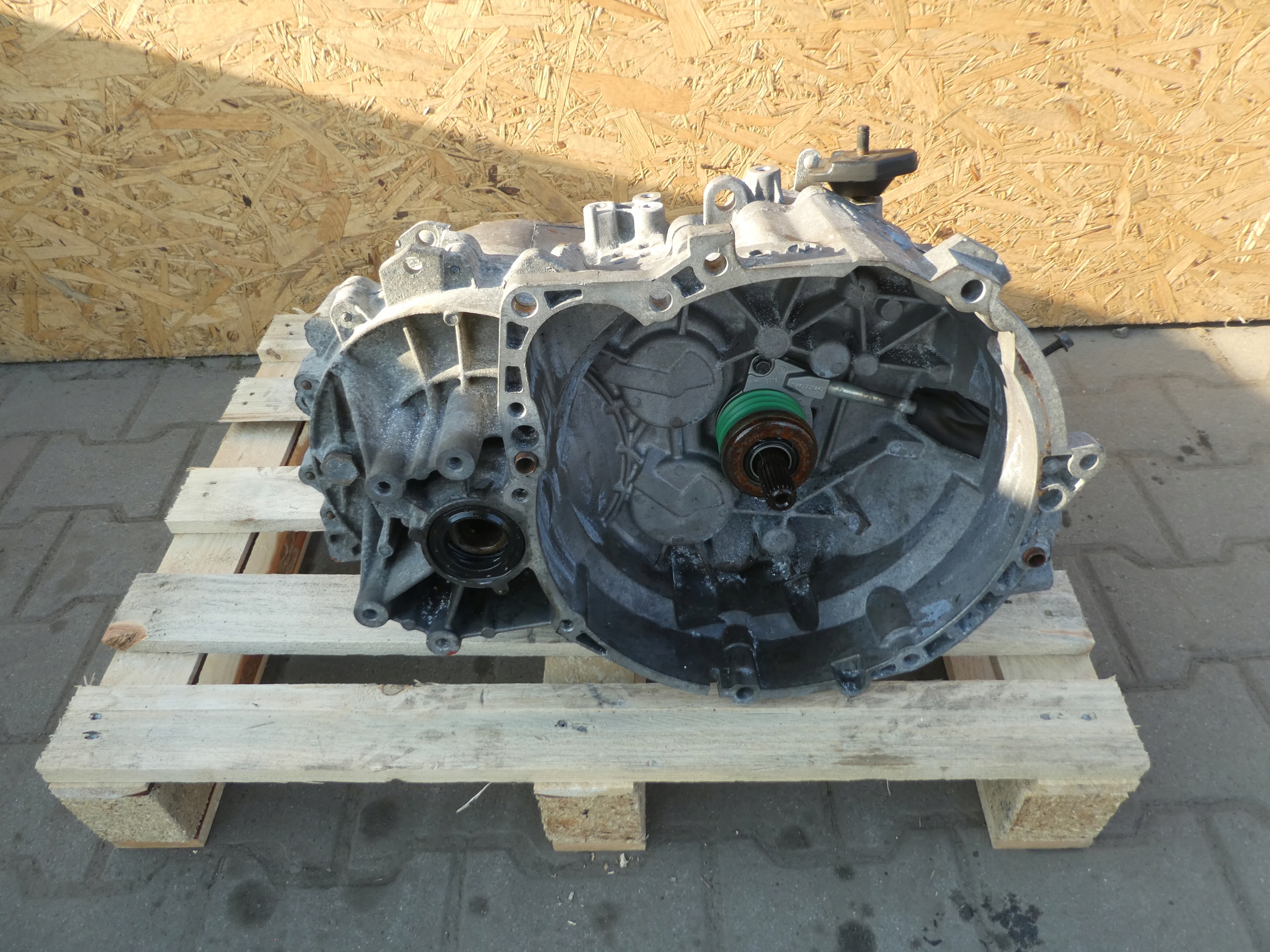 gearbox, VOLVO 1023825