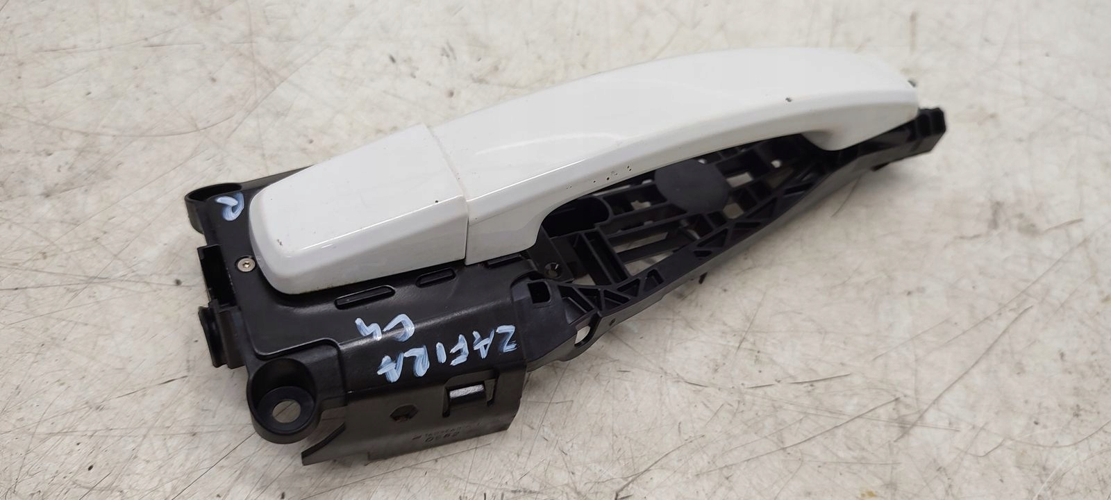 handle front front right Opel Zafira C 40R