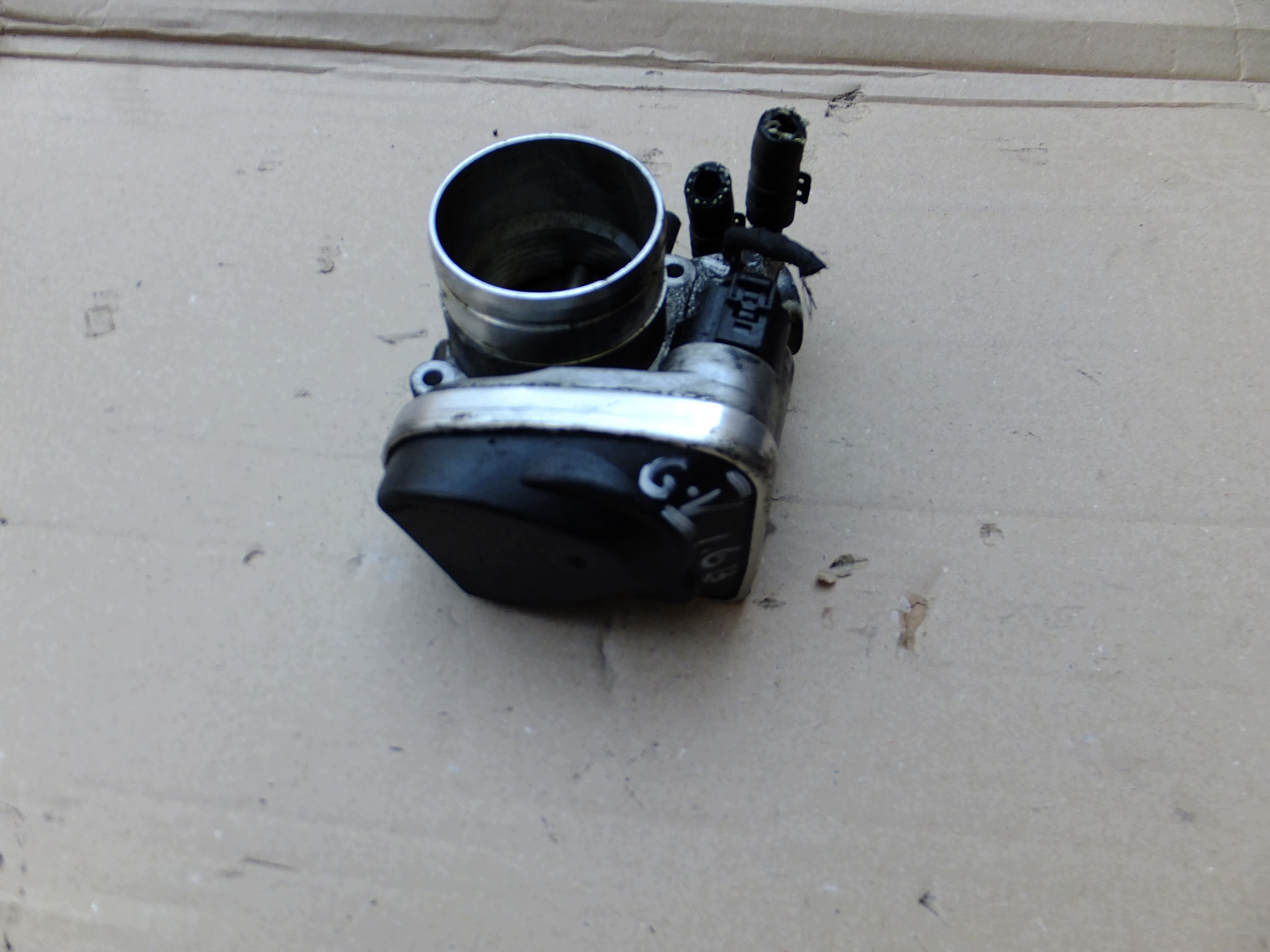 Valvola a farfalla vw golf V 1,6 8v 06A133062AT