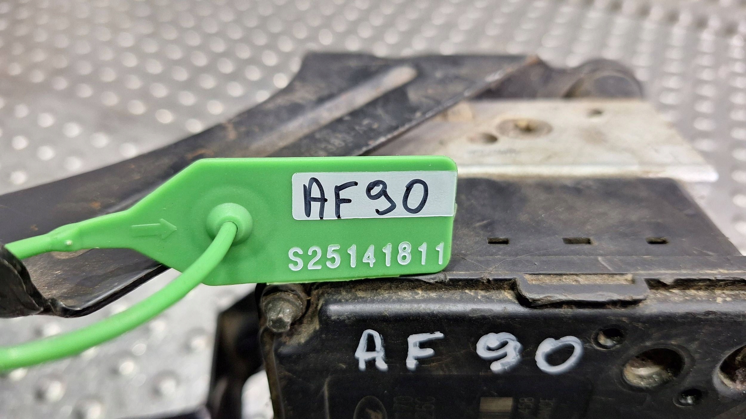 pump control unit ABS 10.0948-0105.3 98AG-2C285-CA FORD FOCUS MK1