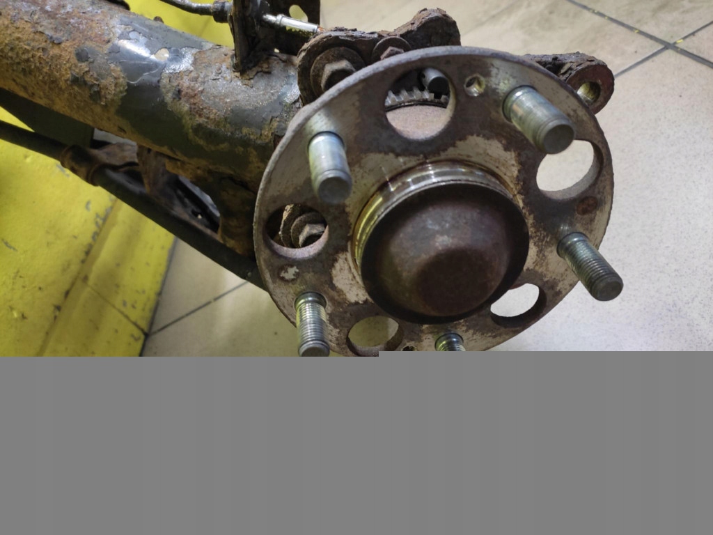 HONDA CIVIC VIII UFO 2.2 and-CTDI sider rear part