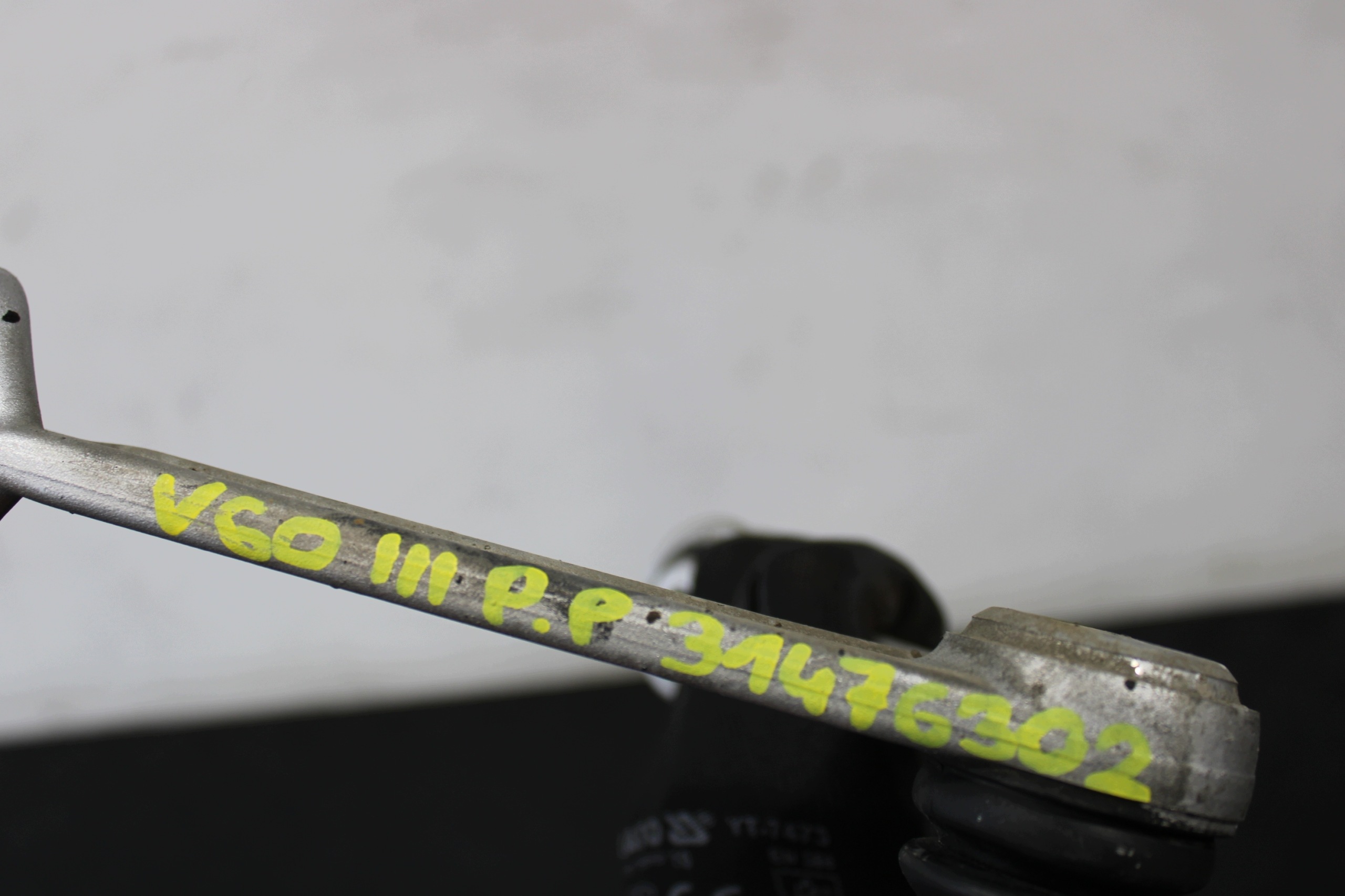 arm right front upper 31476302 VOLVO S60 V60 III 3 KOMBI 2.0D