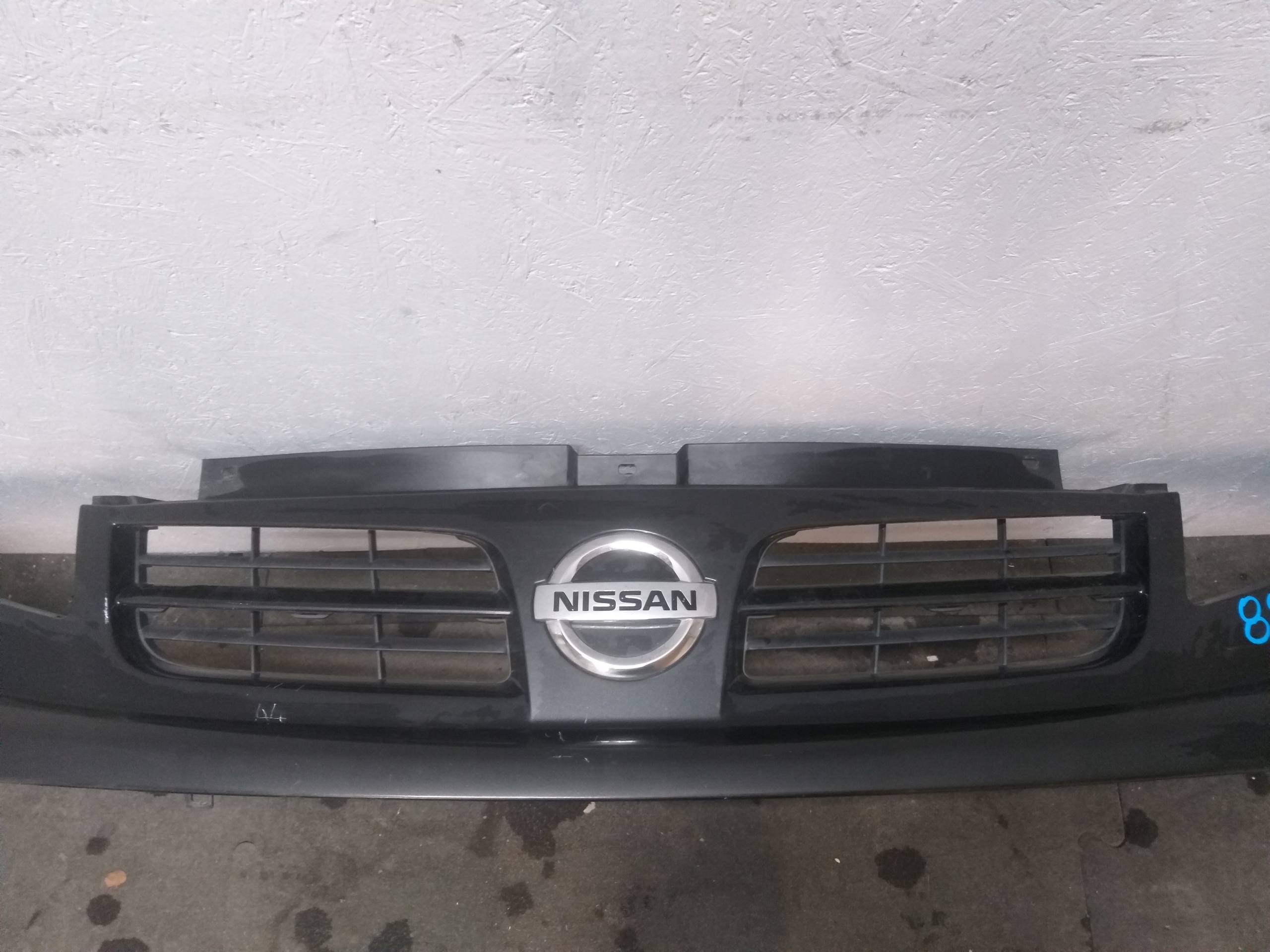 nárazník předek NISSAN PRIMASTAR maska