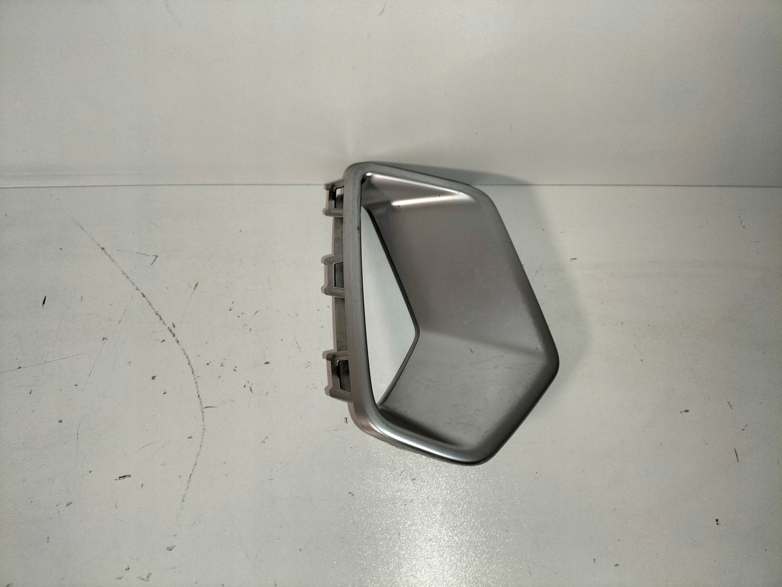 grille grid of a bumper front left AUDI A6 C8 18