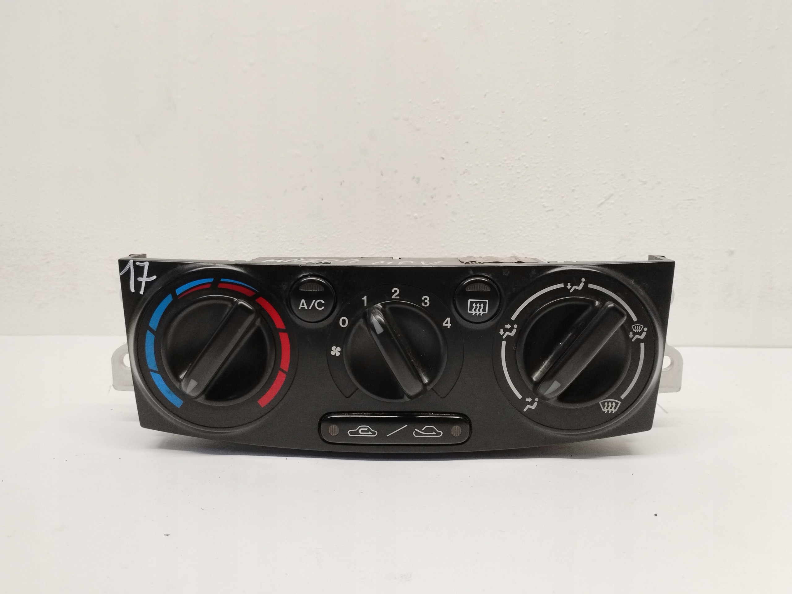 Panel klími klimatizaci Mazda MPV LC94B