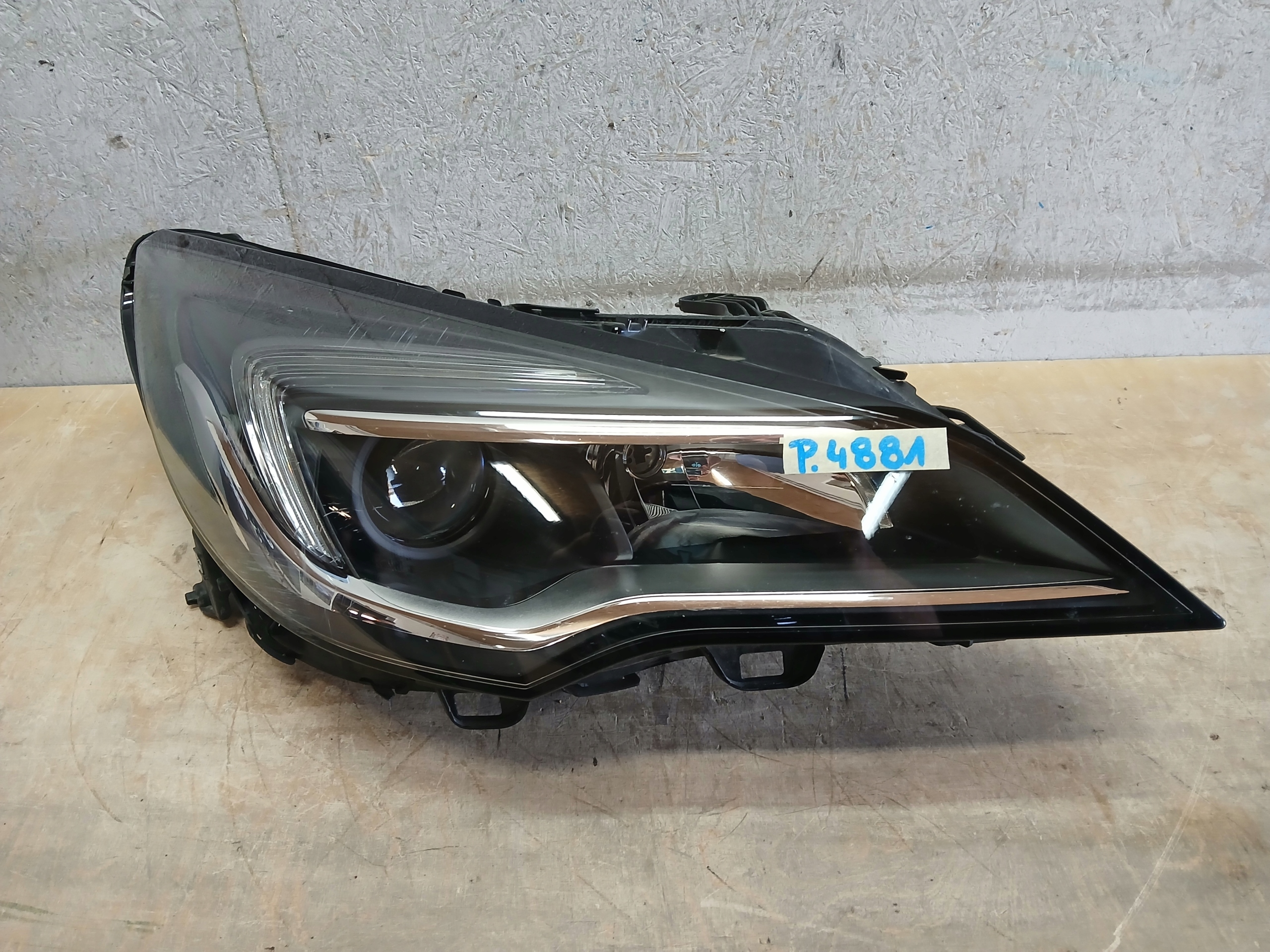 light front right OPEL ASTRA K V 5 lens LED 39158006