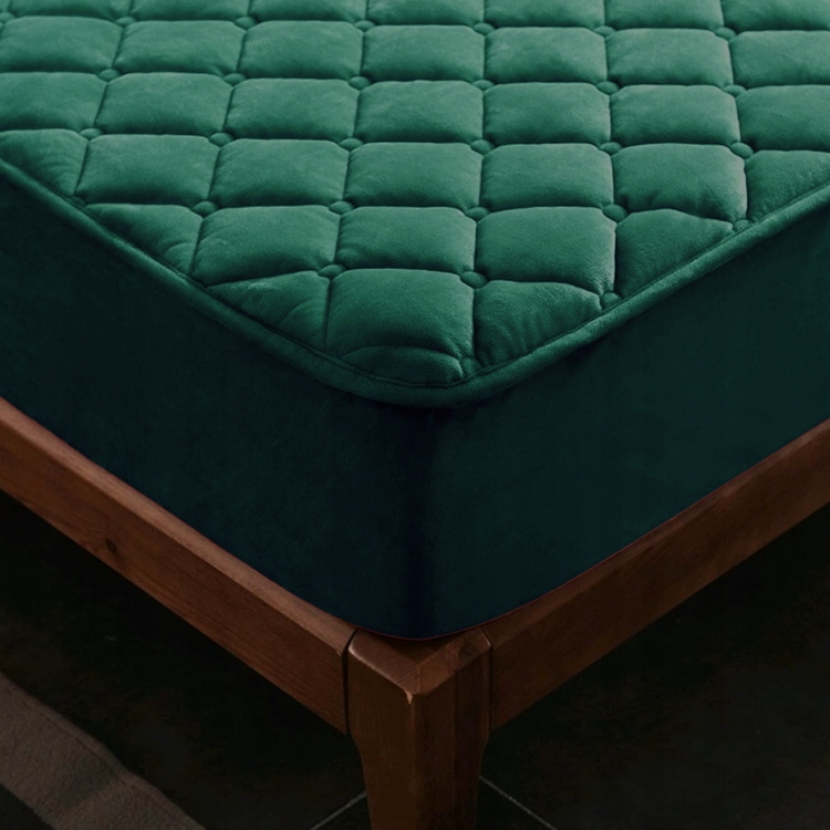 POKROWIEC NA MATERAC OCHRANIACZ PIKOWANY WELUR PLUSZ WODOODPORNY 160x200x30 Długość 200 cm