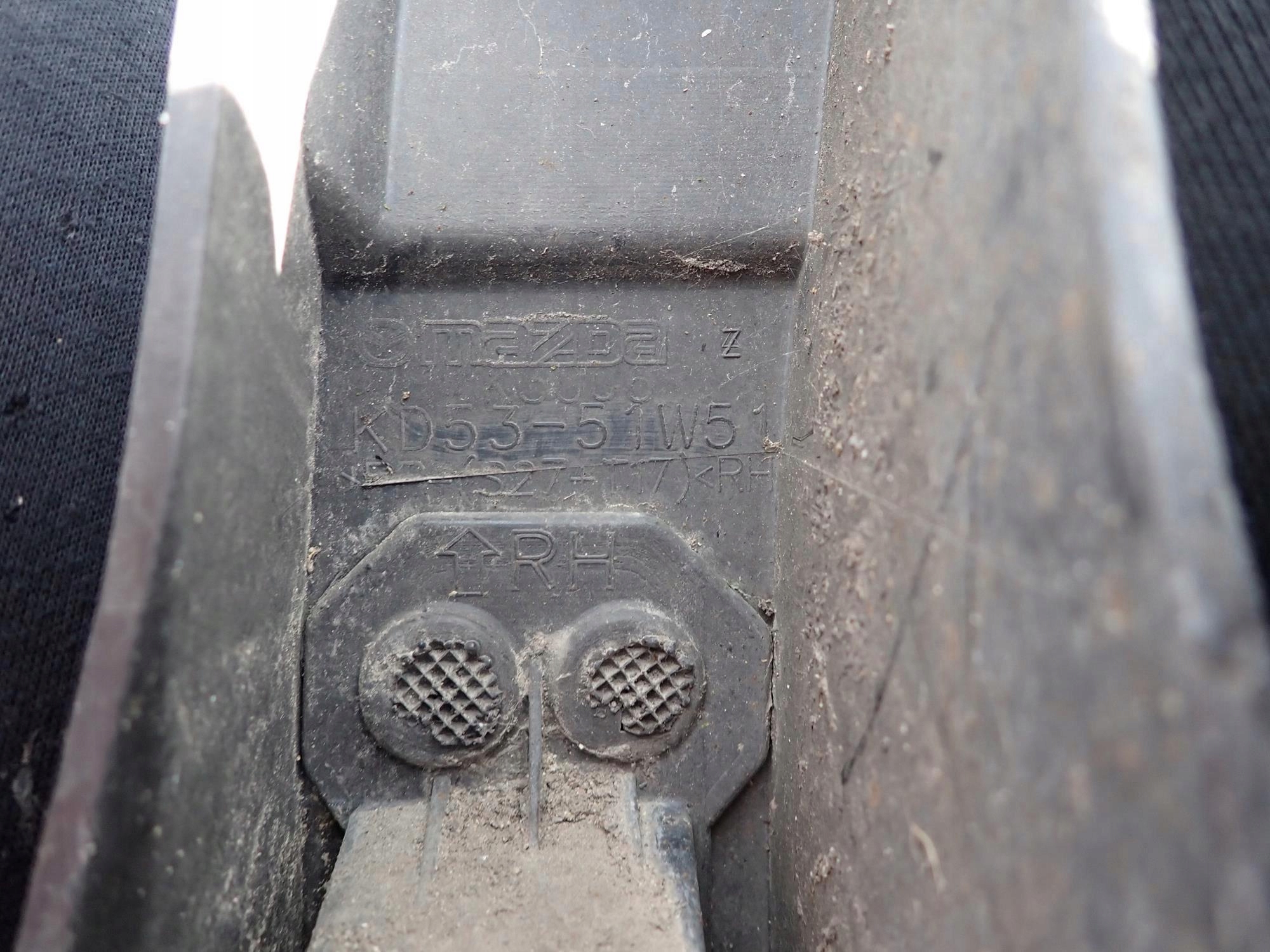 MAZDA CX-5 and 1 12-17 moulding cap right rear part