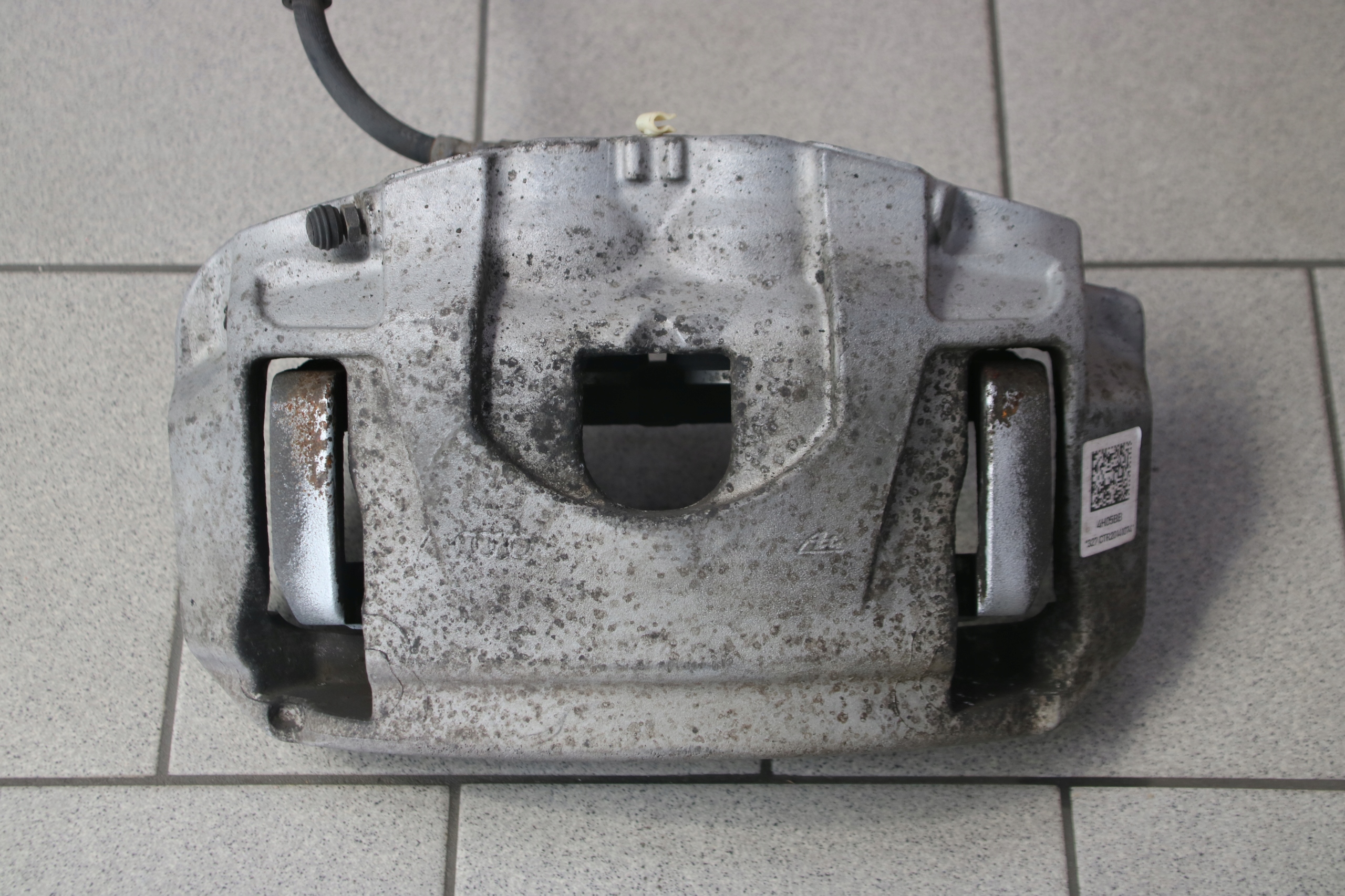 AUDI A8 D4 4H caliper brake left front 4H05BB