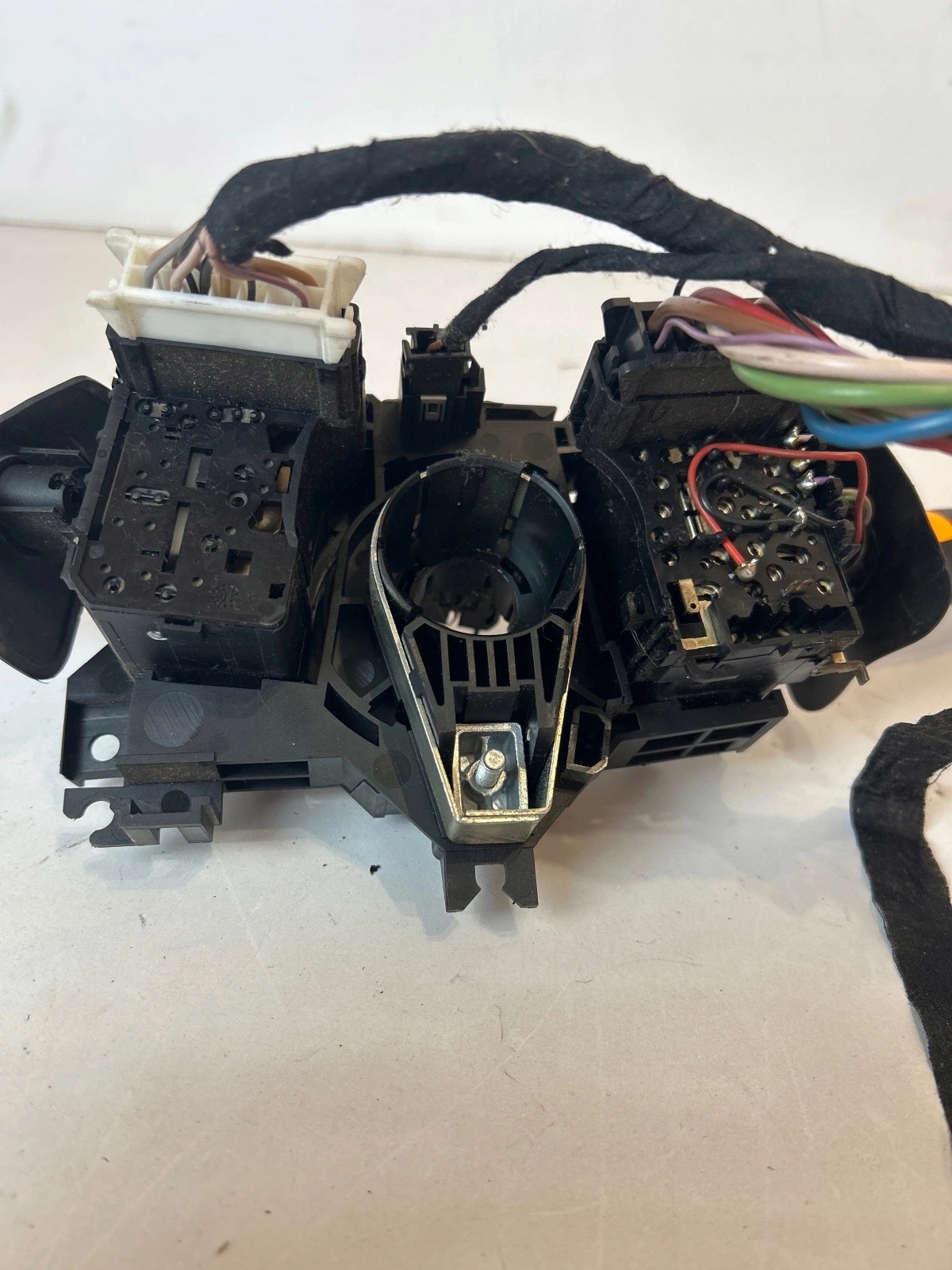 steering wheel levers and controls ring Dacia Sandero and
