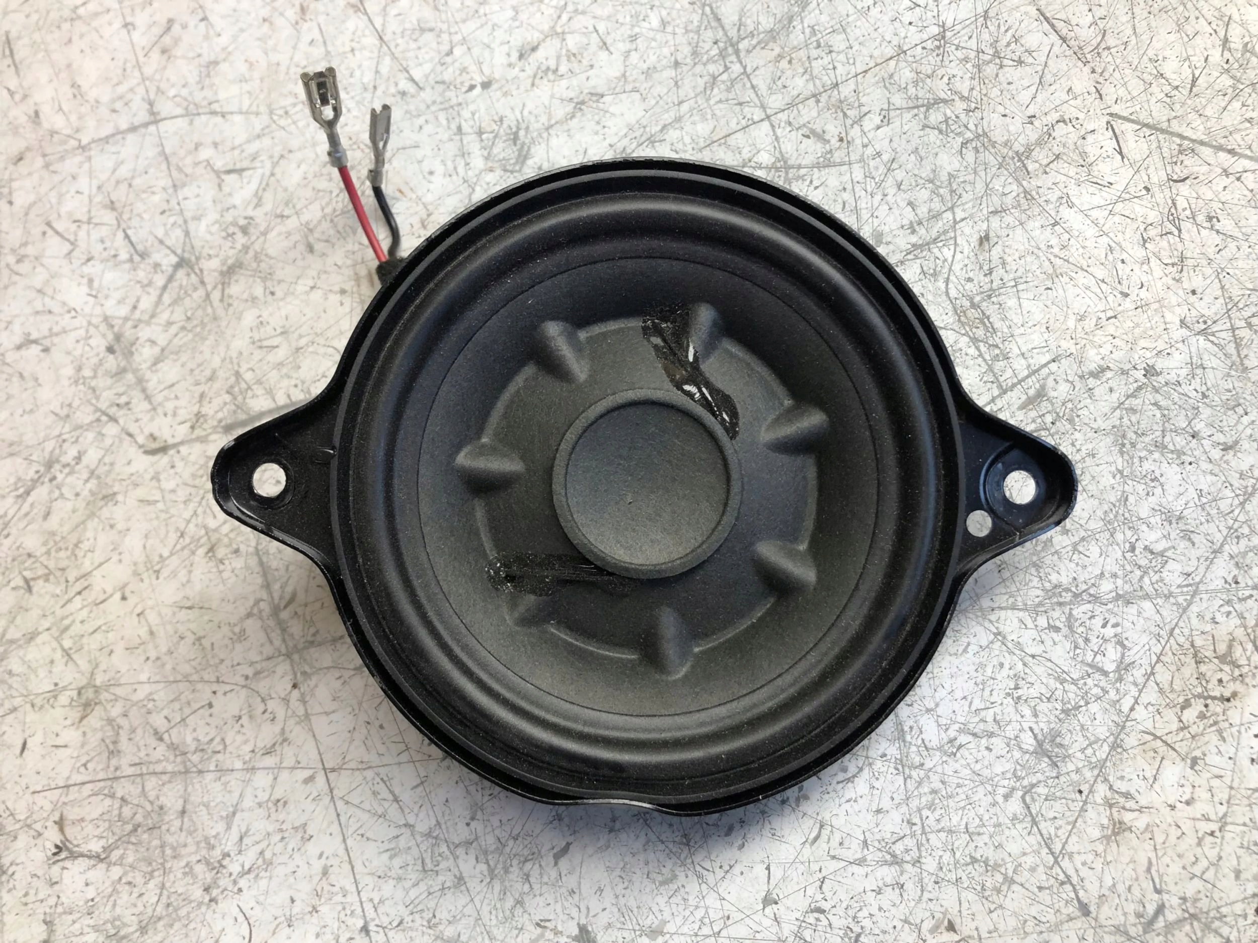 speaker SREDNIOTONOWY door AUDI R8 4S