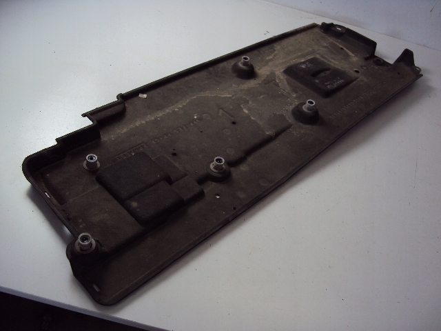 58166-05013 - Кришка шасі ліва TOYOTA AVENSIS T27 FL 11-