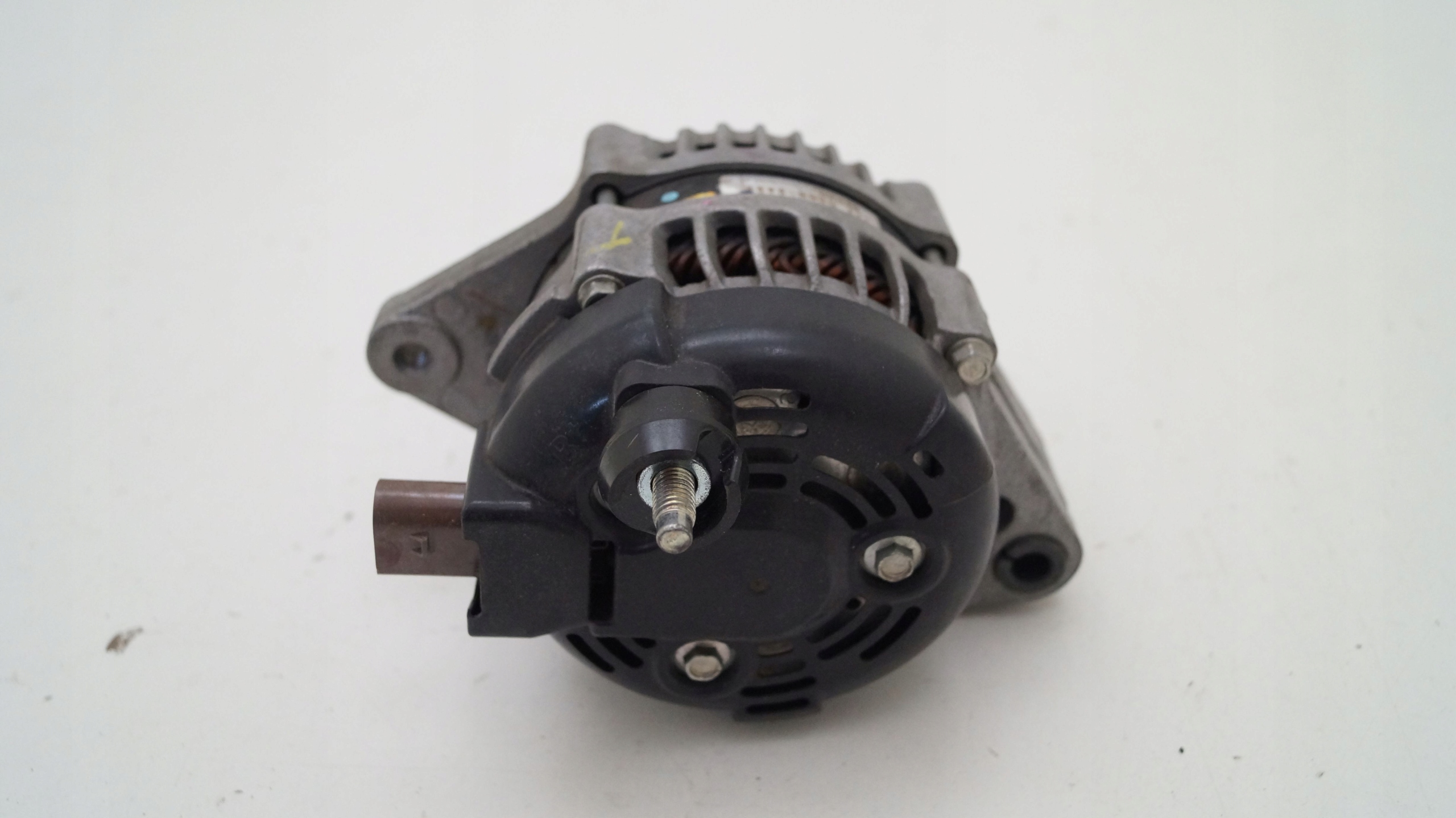 ISUZU D MAX II 11- ALTERNATOR 8982258120 T Producent części Isuzu OE
