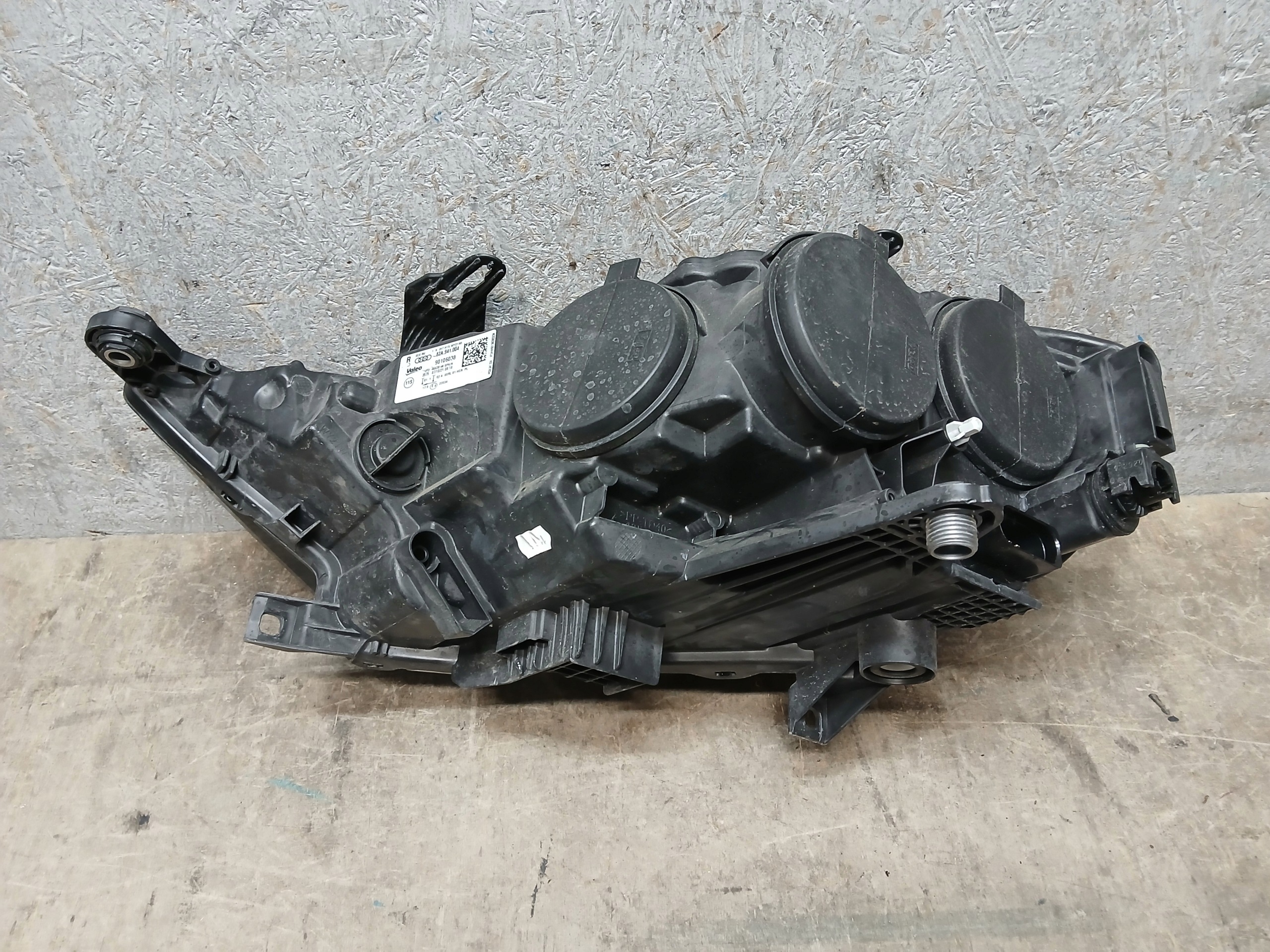 light front right AUDI A2 81A 16- 81A941004