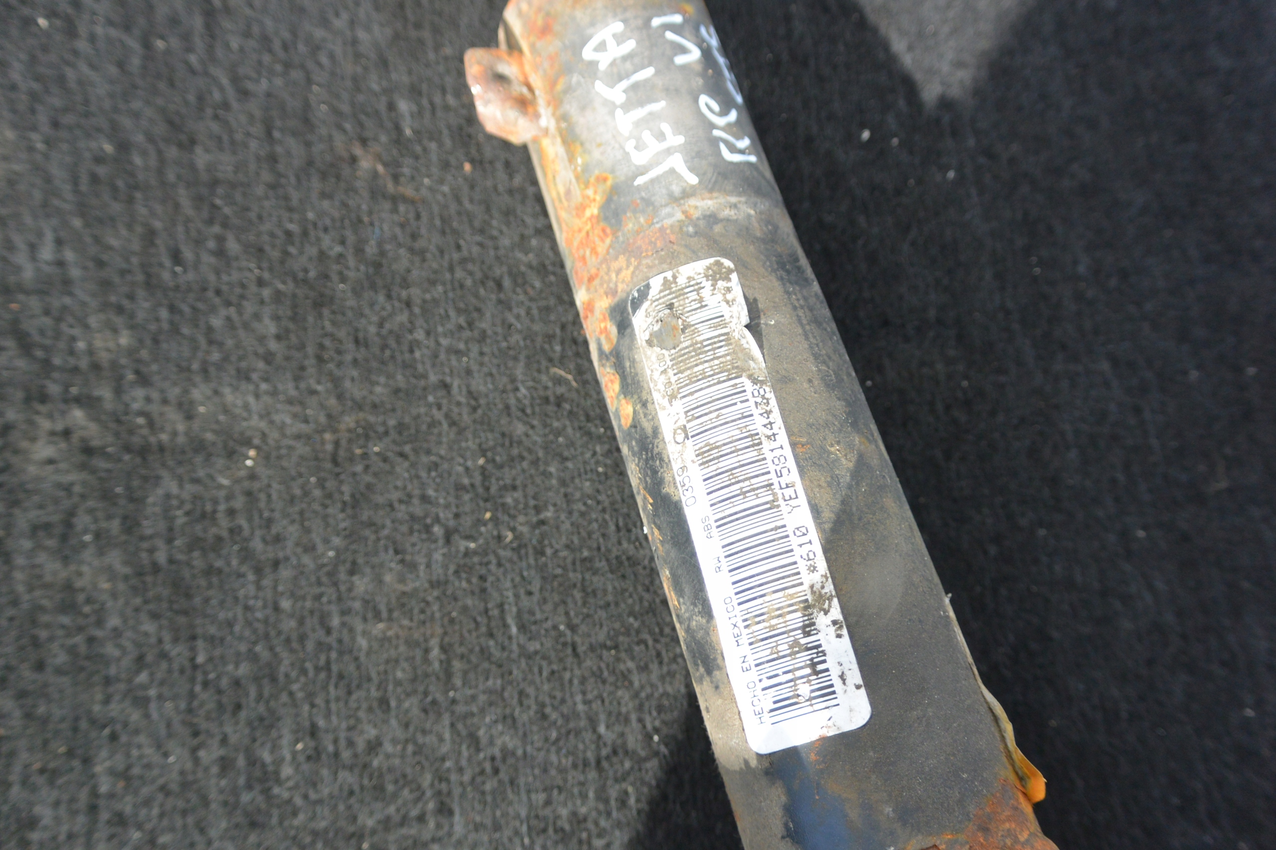2011-2014 VOLKSWAGEN JETTA SPORTWAGEN shock absorber right left front original