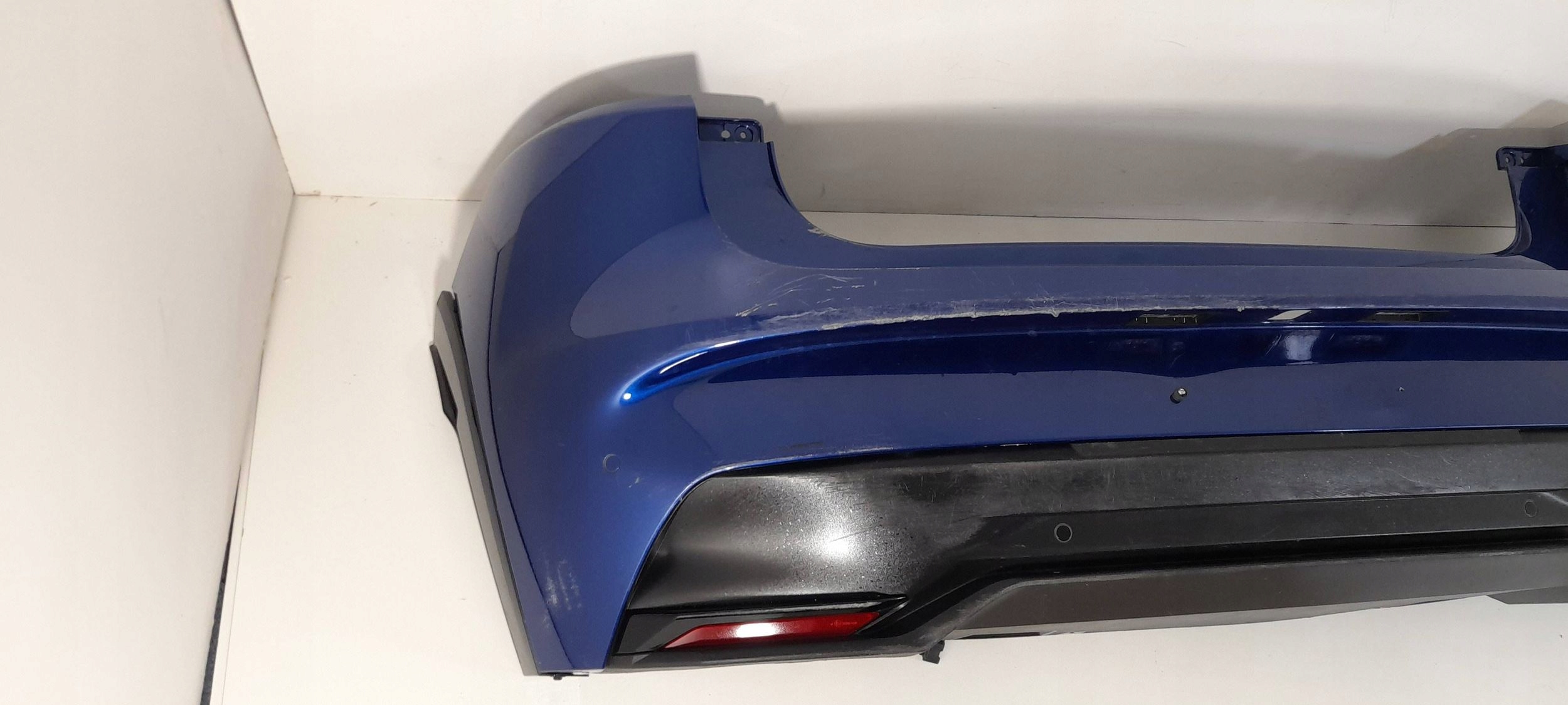 Renault Clio V bumper rear 4XPDC (ZD198)