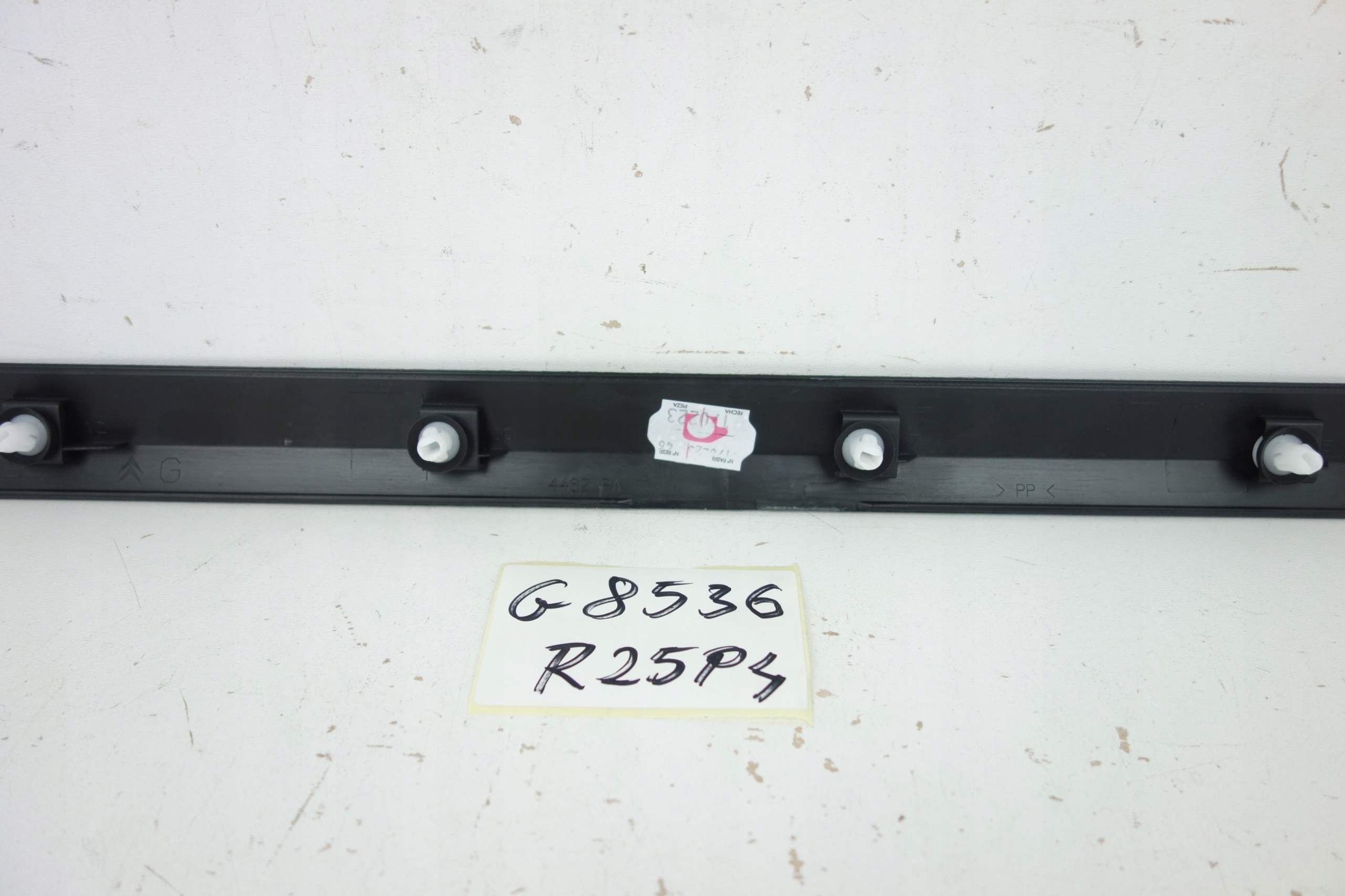 CITROEN C5 III X7 2008- moulding door left front left front 9681804080 85