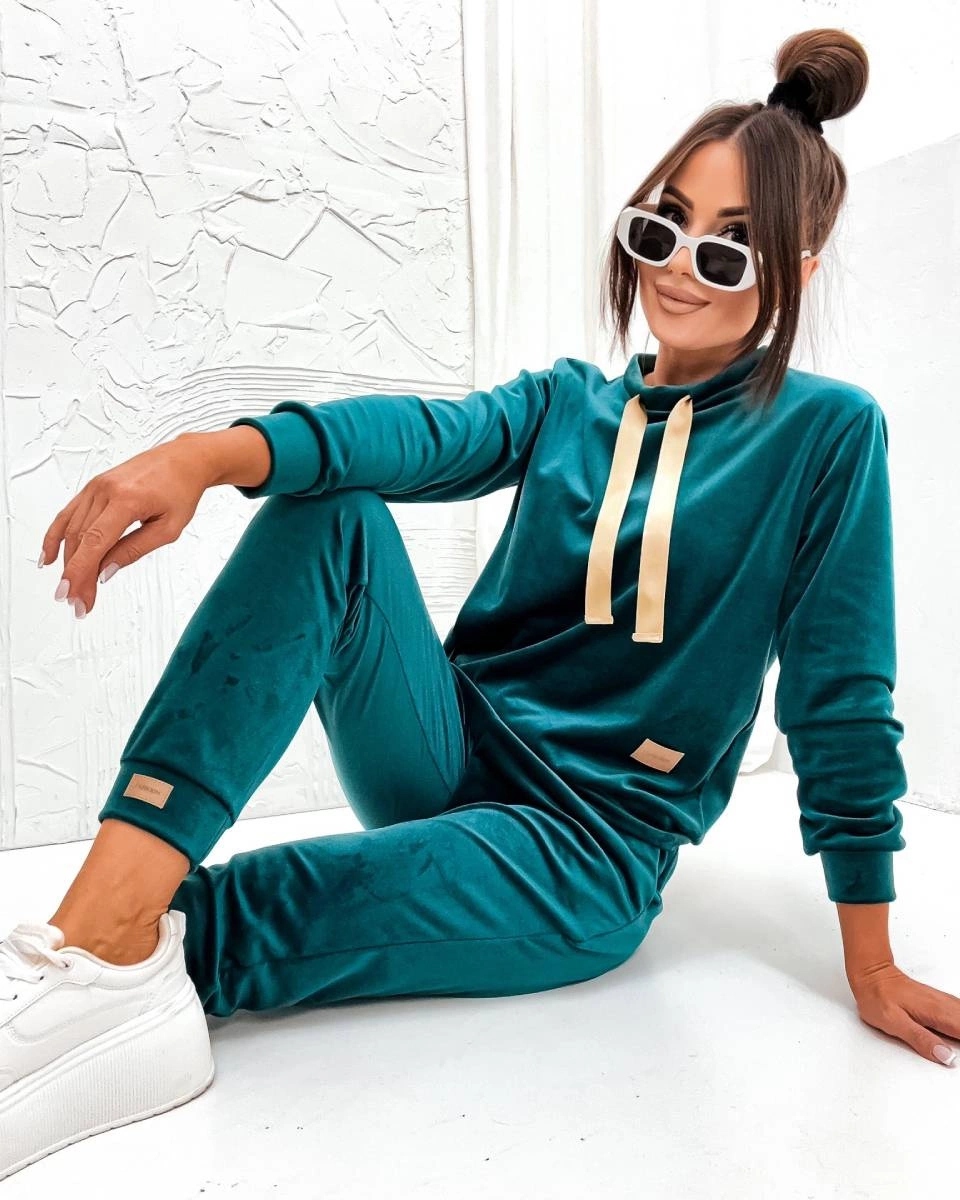 Sametová Tepláková Tepláková Souprava 637 Lahvově Zeleň L (40)