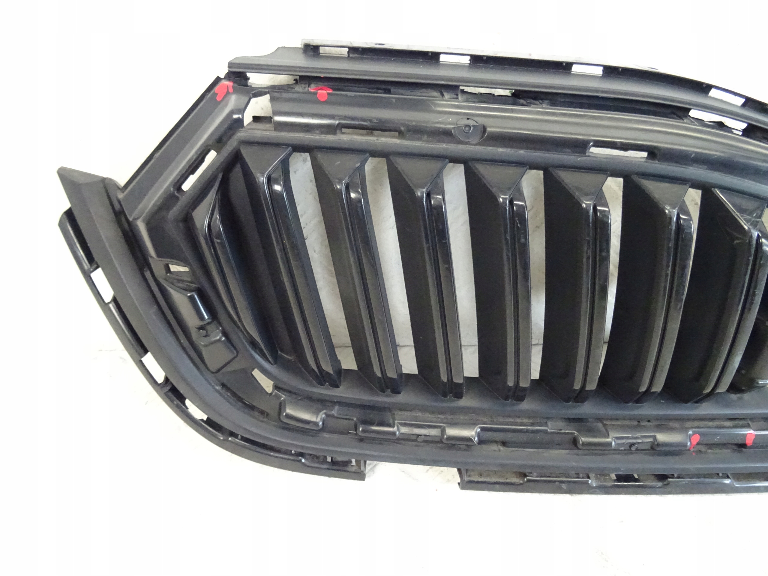 grill grille front front SKODA OCTAVIA IV 5E3853653