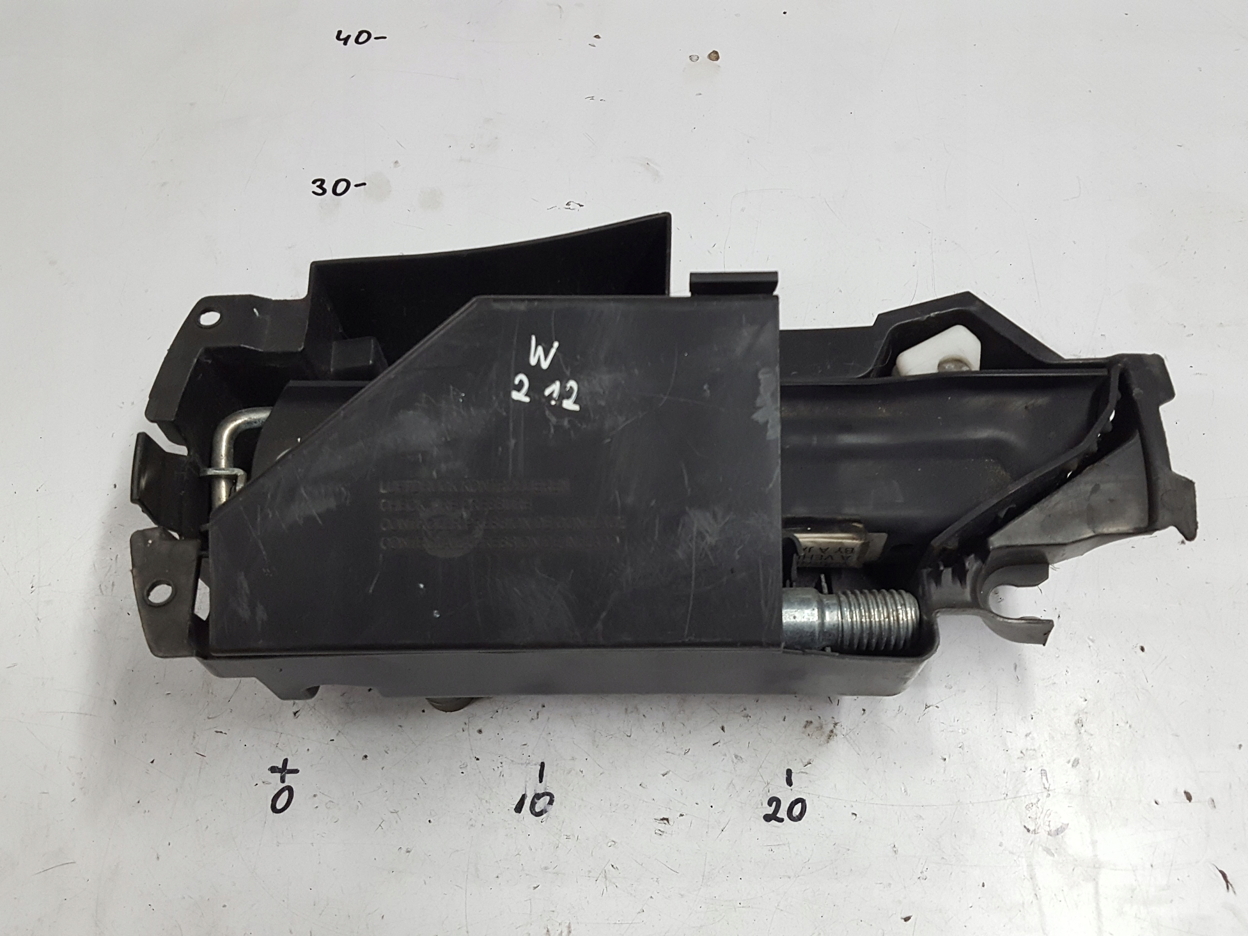 MERCEDES E KLASA W212 09-16r LEWAREK UCHO HOLOWNICZE